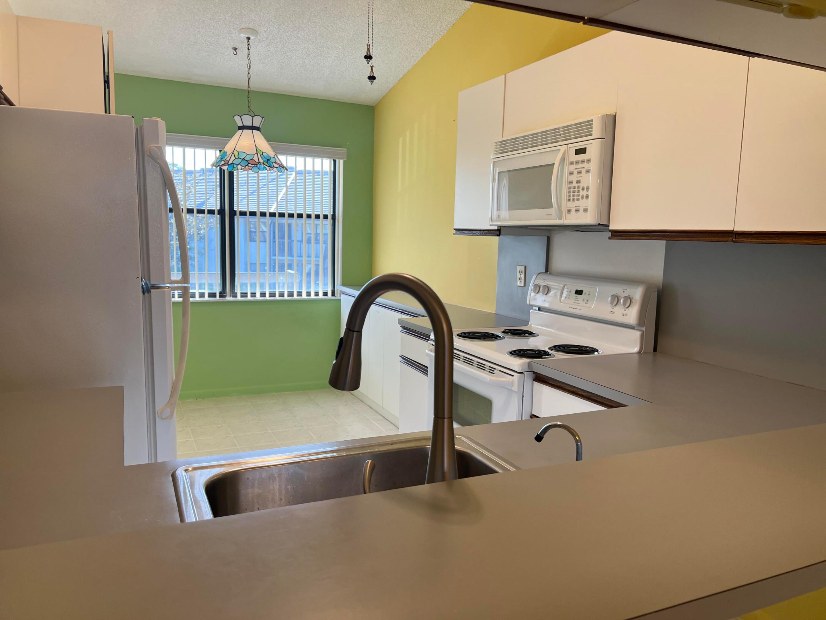 LUCERNE POINTE ONE,TWO,THREE FOUR,SEVEN,EIGHT,NINE - Residential