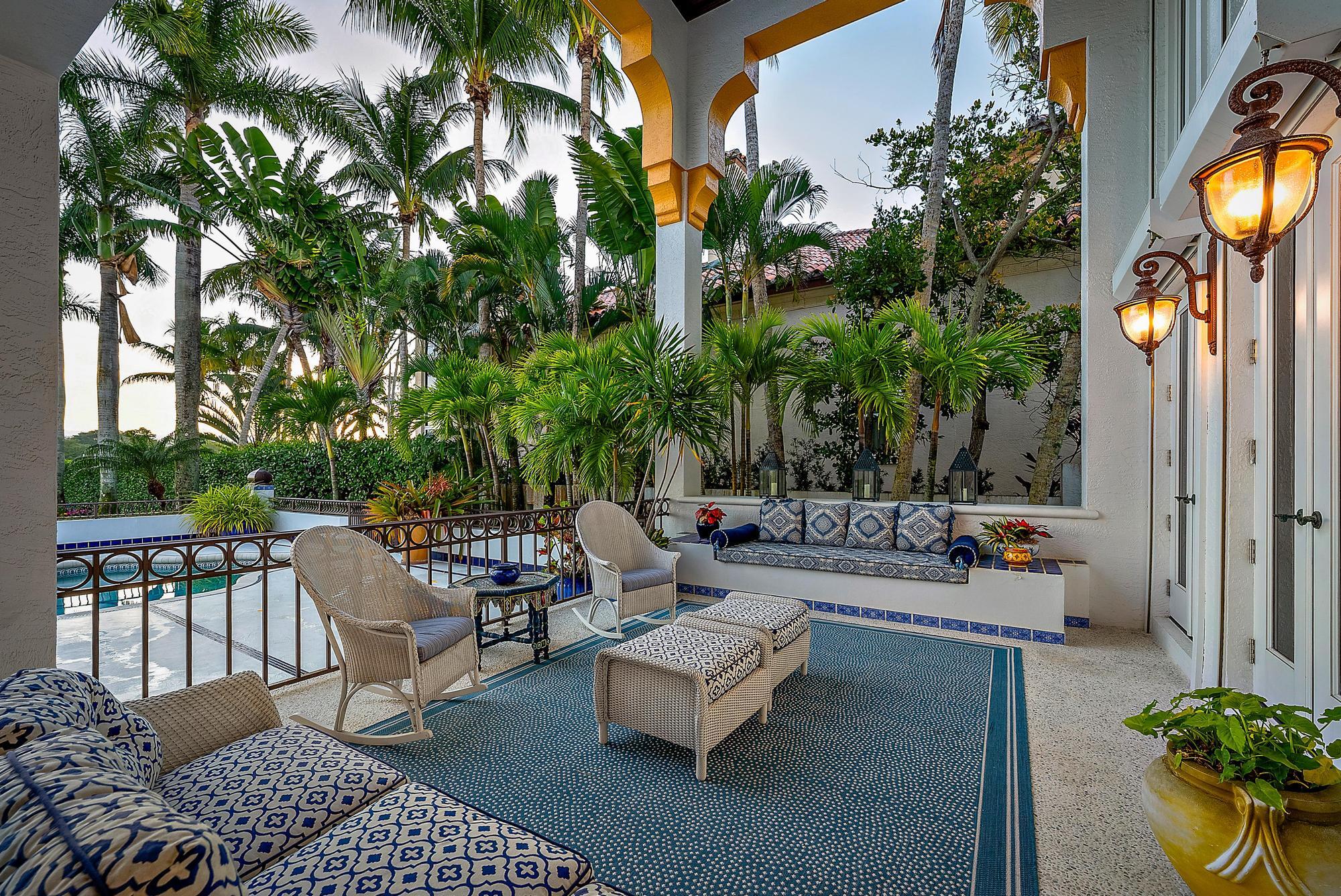 COMMODORES POCKET - Residential
