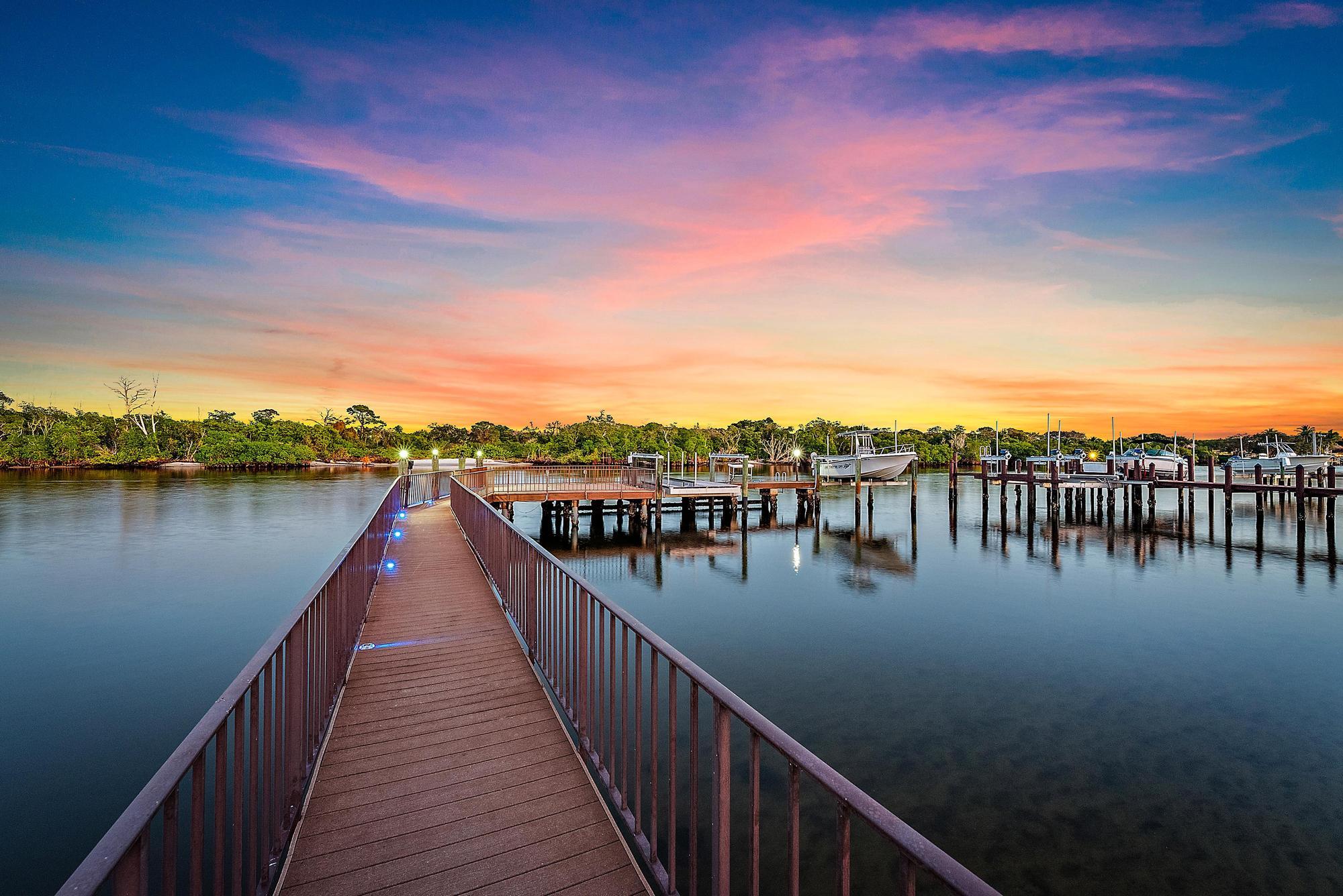 COMMODORES POCKET - Residential