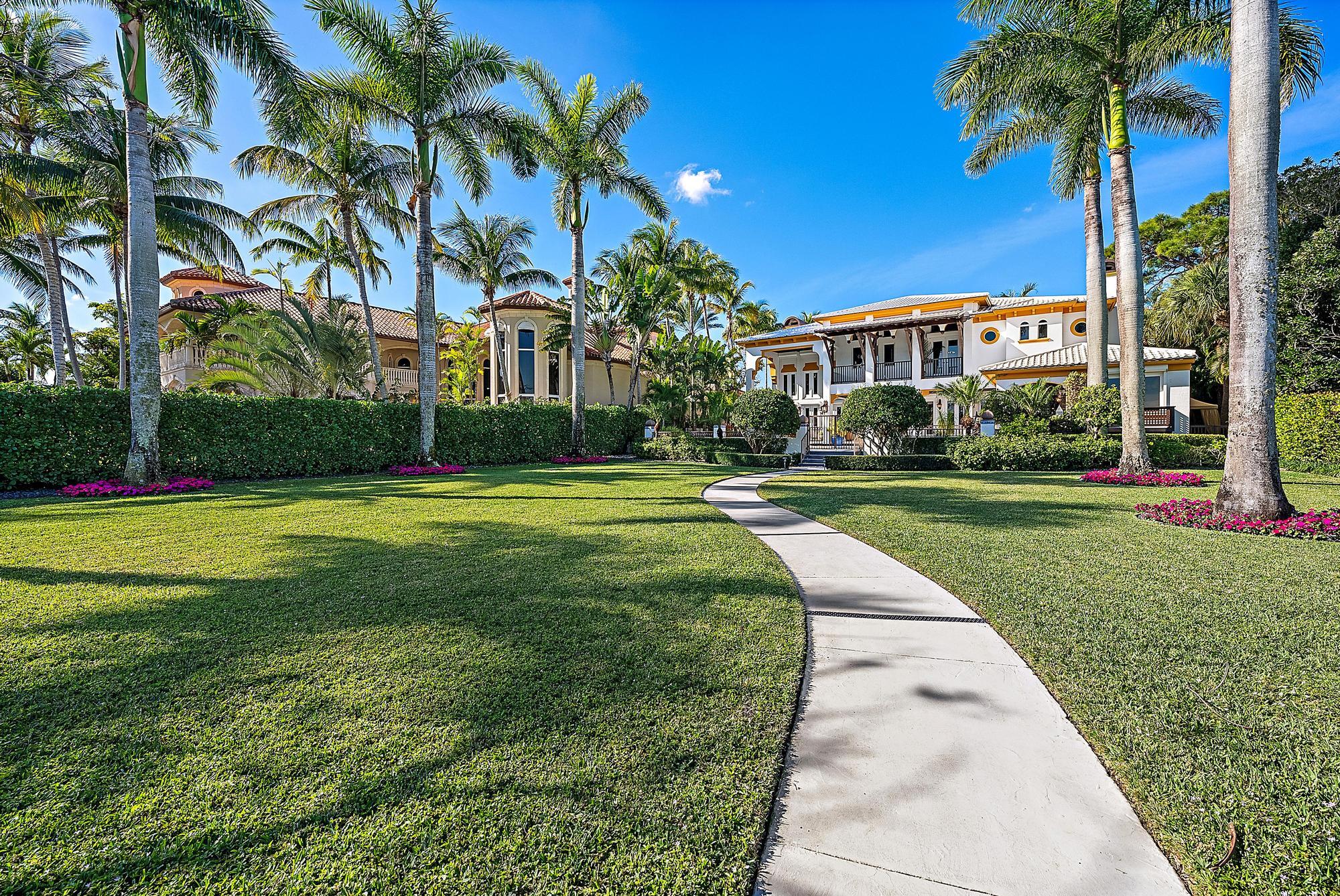 COMMODORES POCKET - Residential