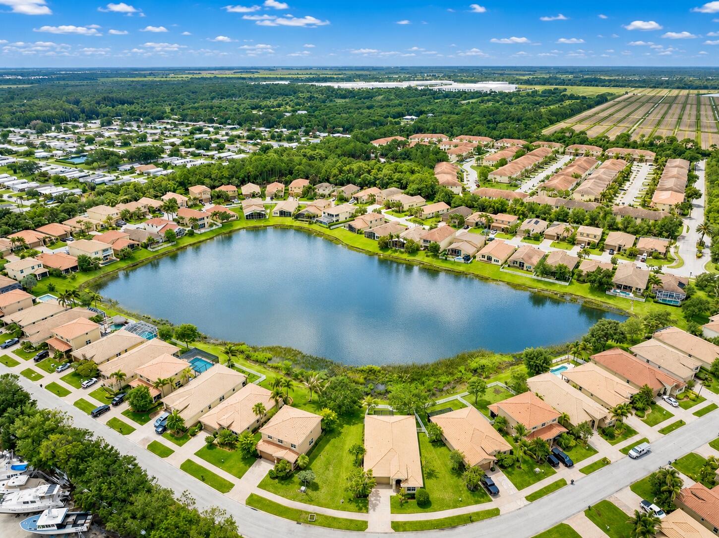 RIVER MARINA - Residential