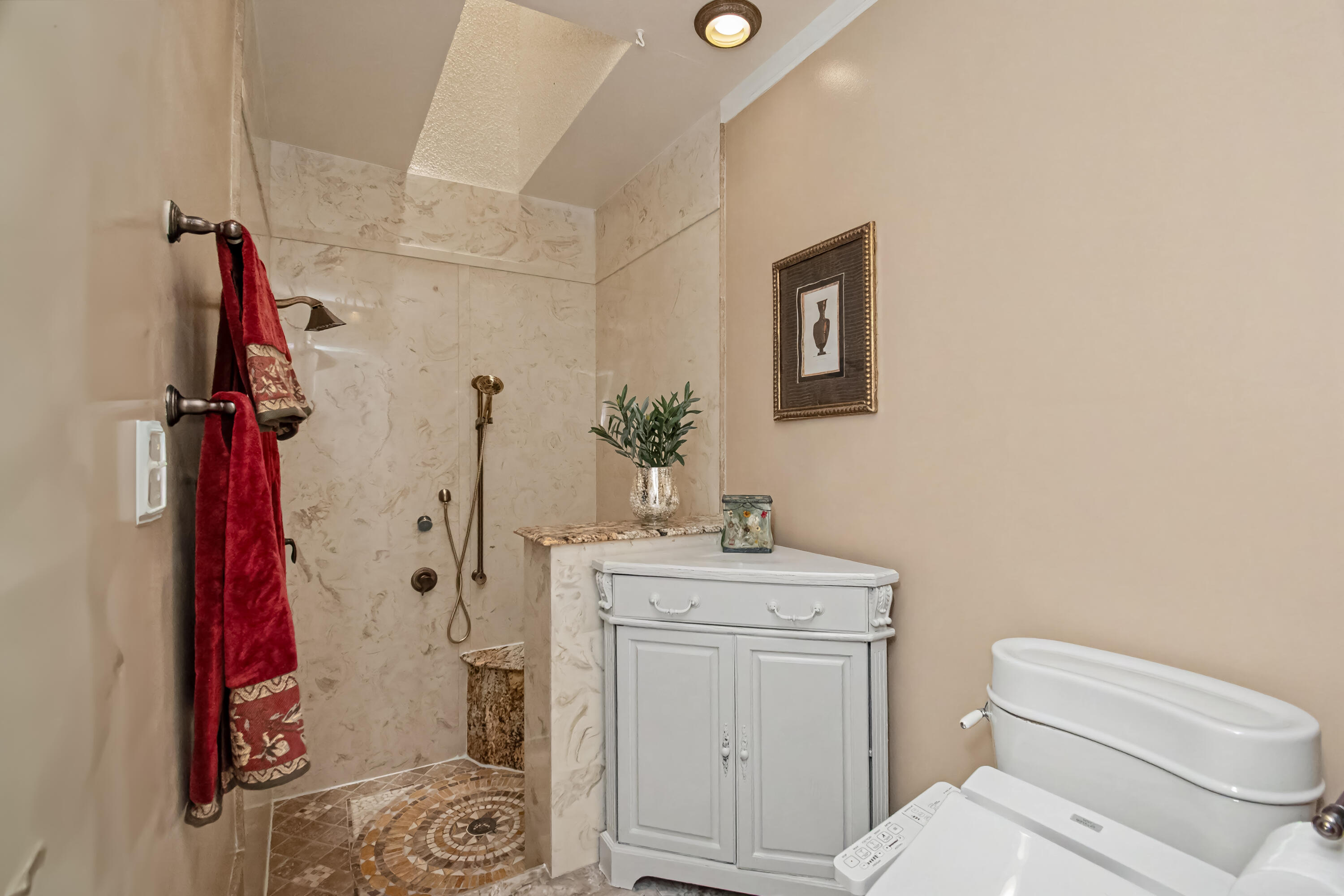 BOCA AZUL PH 1 - Residential Lease