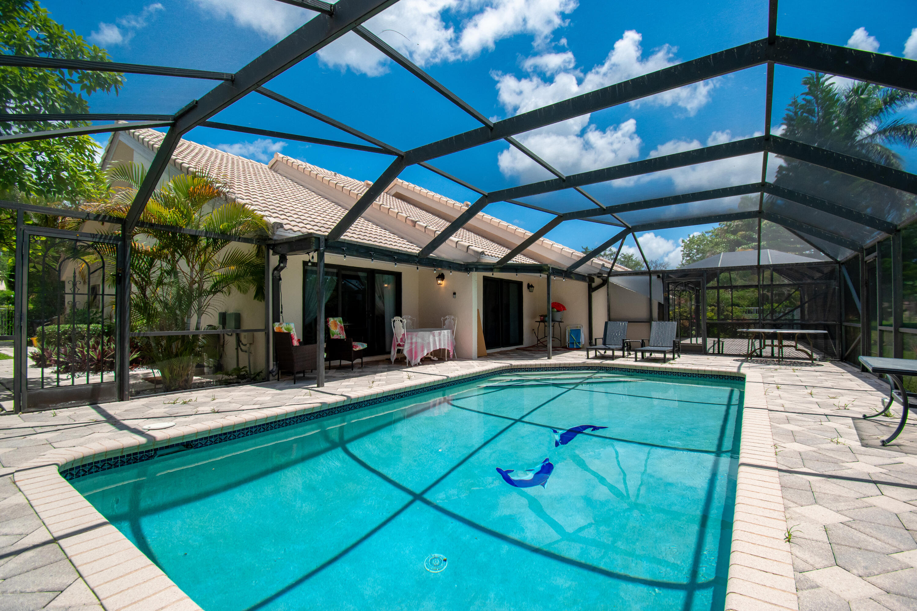 BOCA AZUL PH 1 - Residential Lease