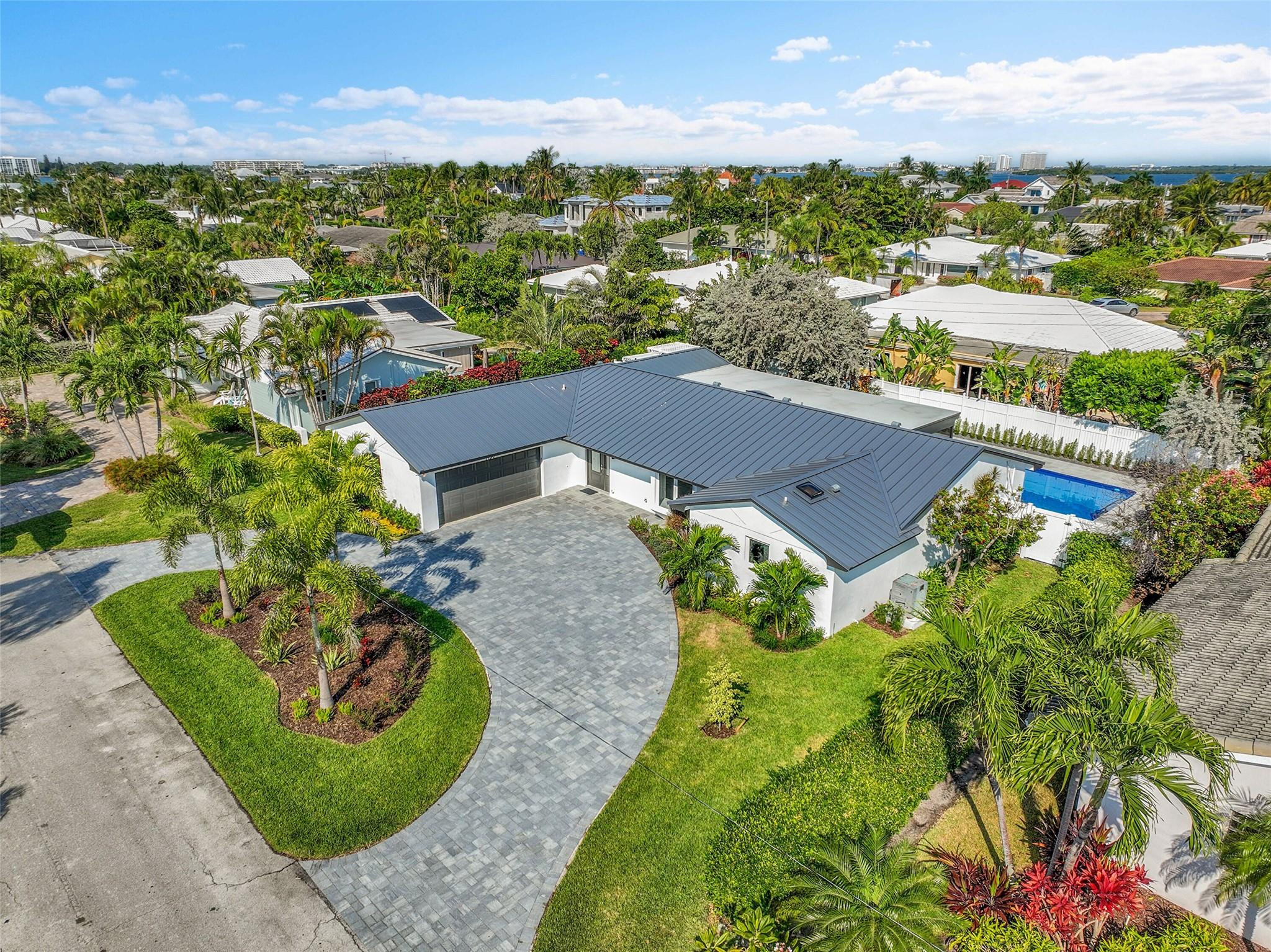 PALM BEACH ISLES 2 - Residential