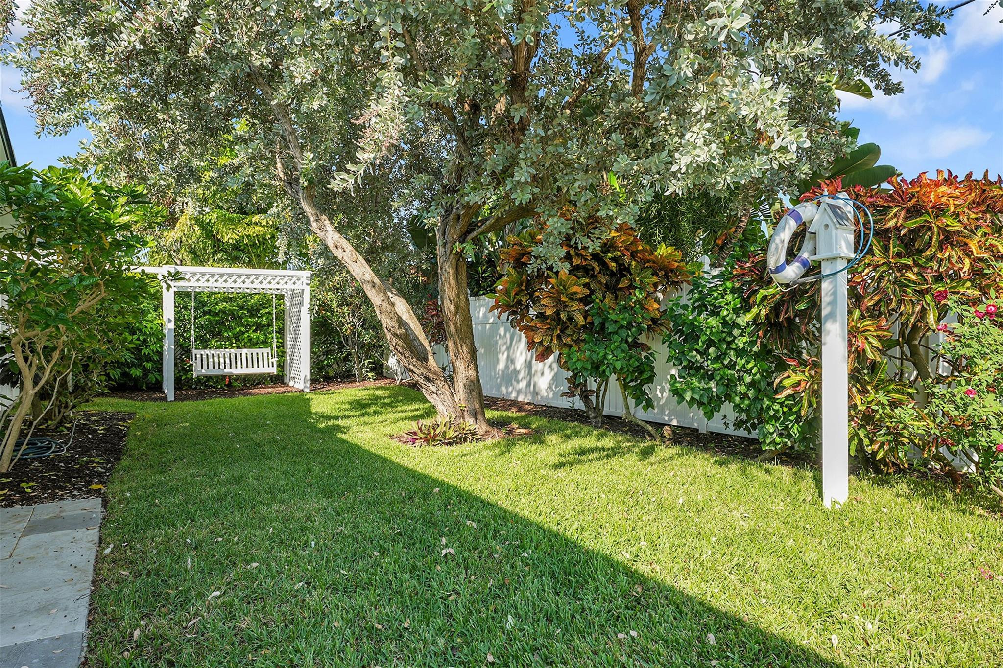 PALM BEACH ISLES 2 - Residential