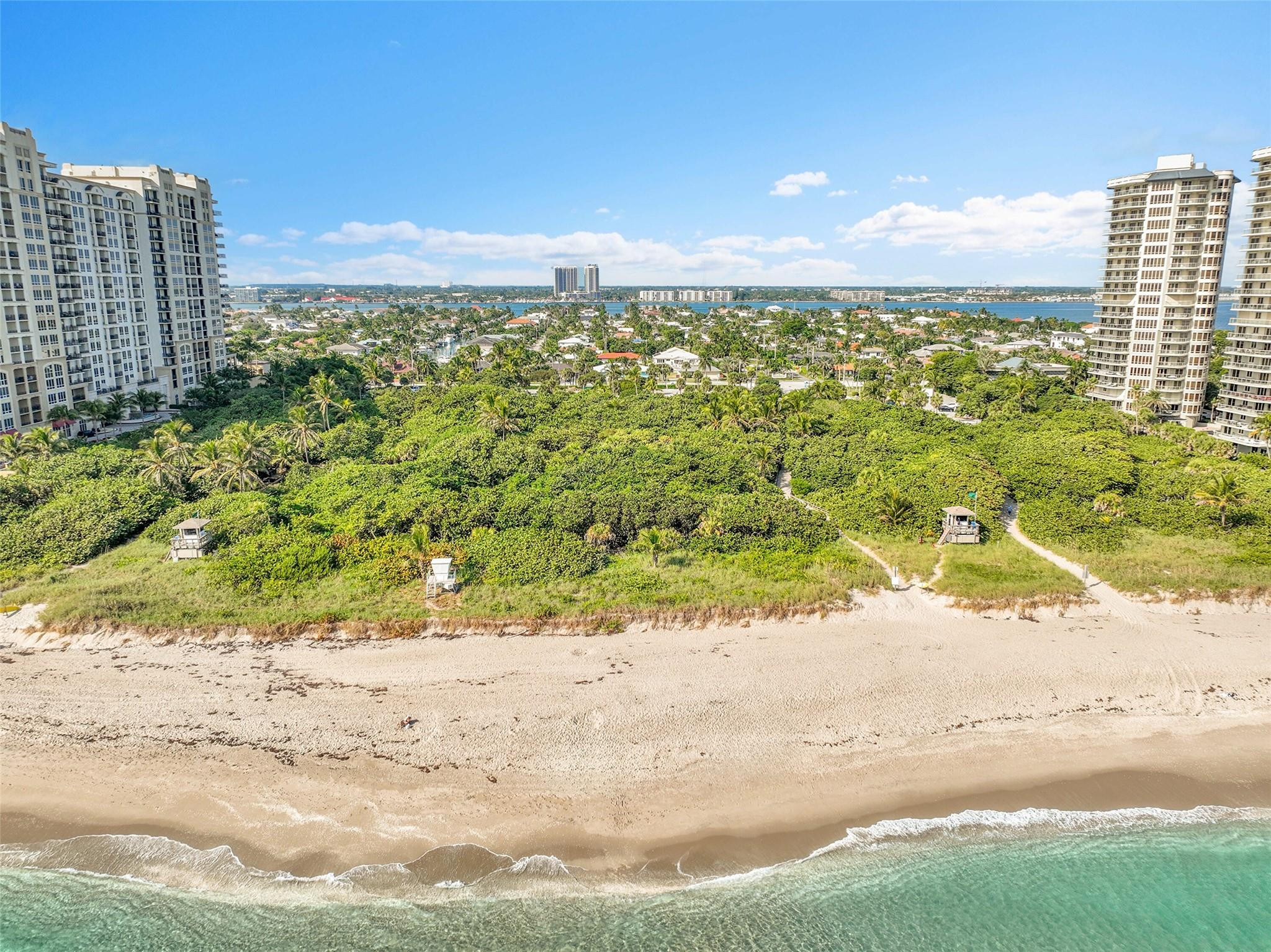 PALM BEACH ISLES 2 - Residential