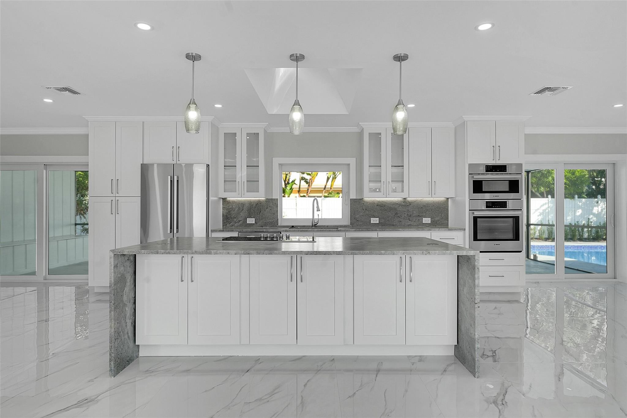PALM BEACH ISLES 2 - Residential