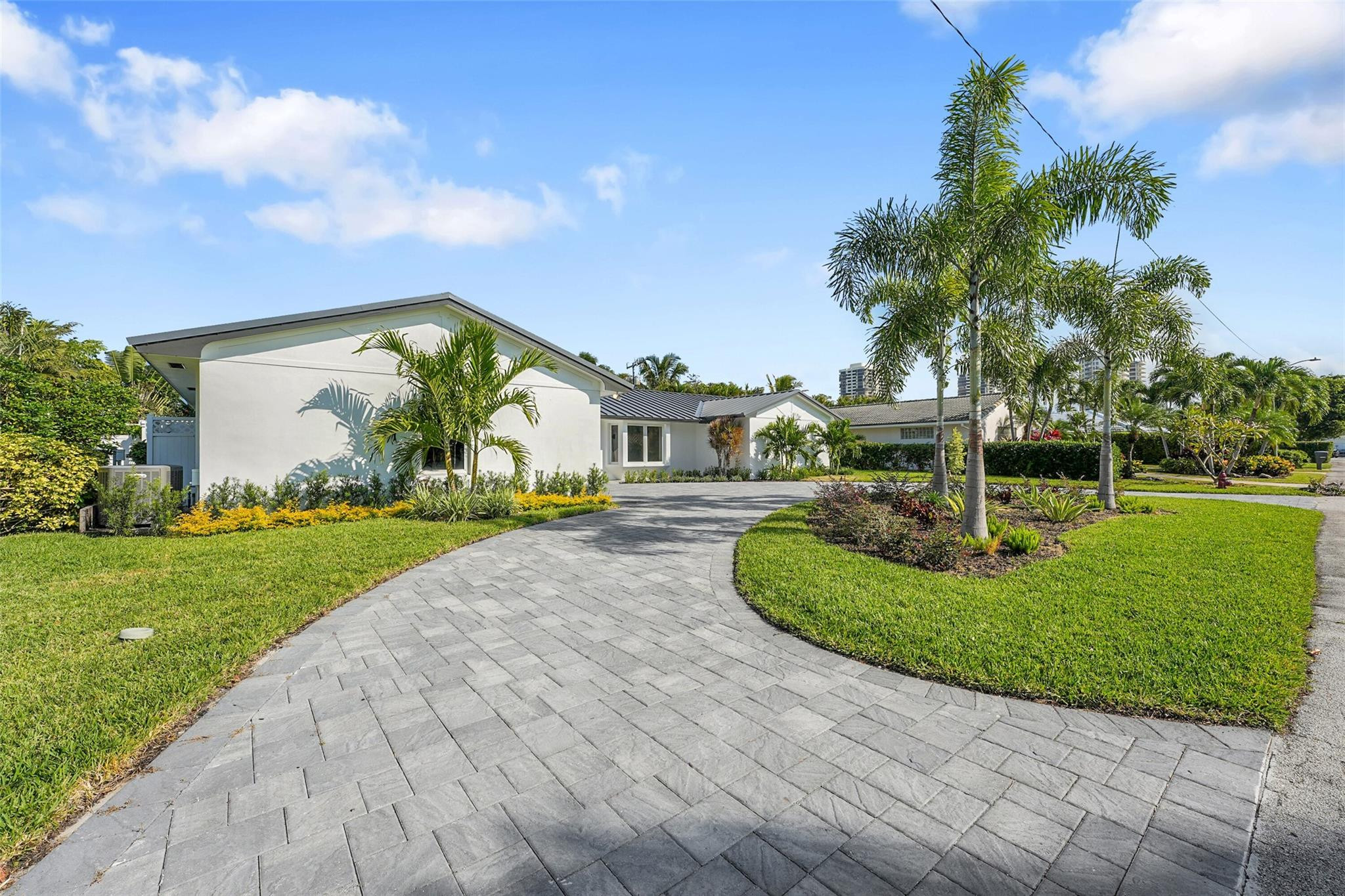 PALM BEACH ISLES 2 - Residential