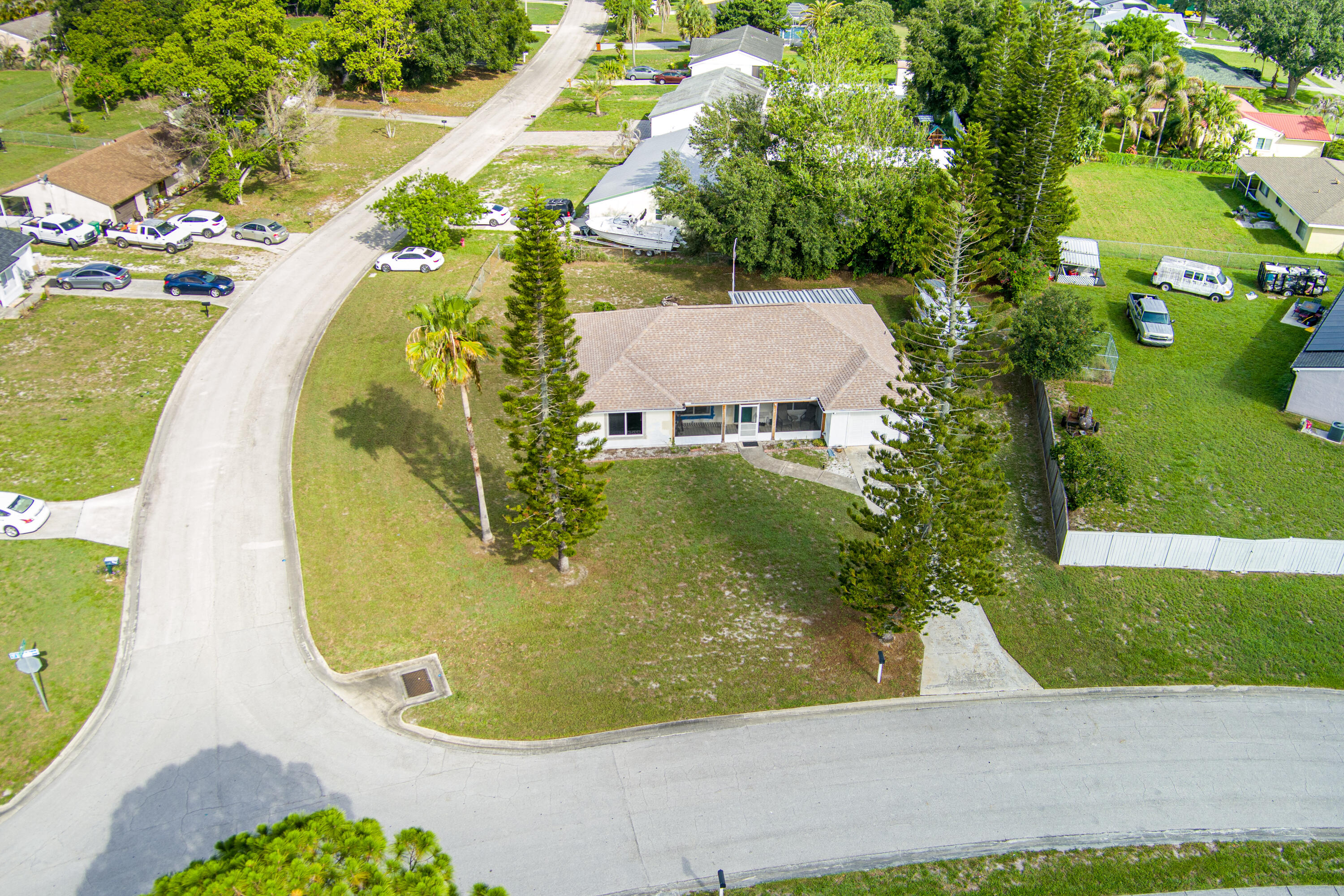 PORT ST LUCIE SECTION 42 1ST REPLAT - Residential