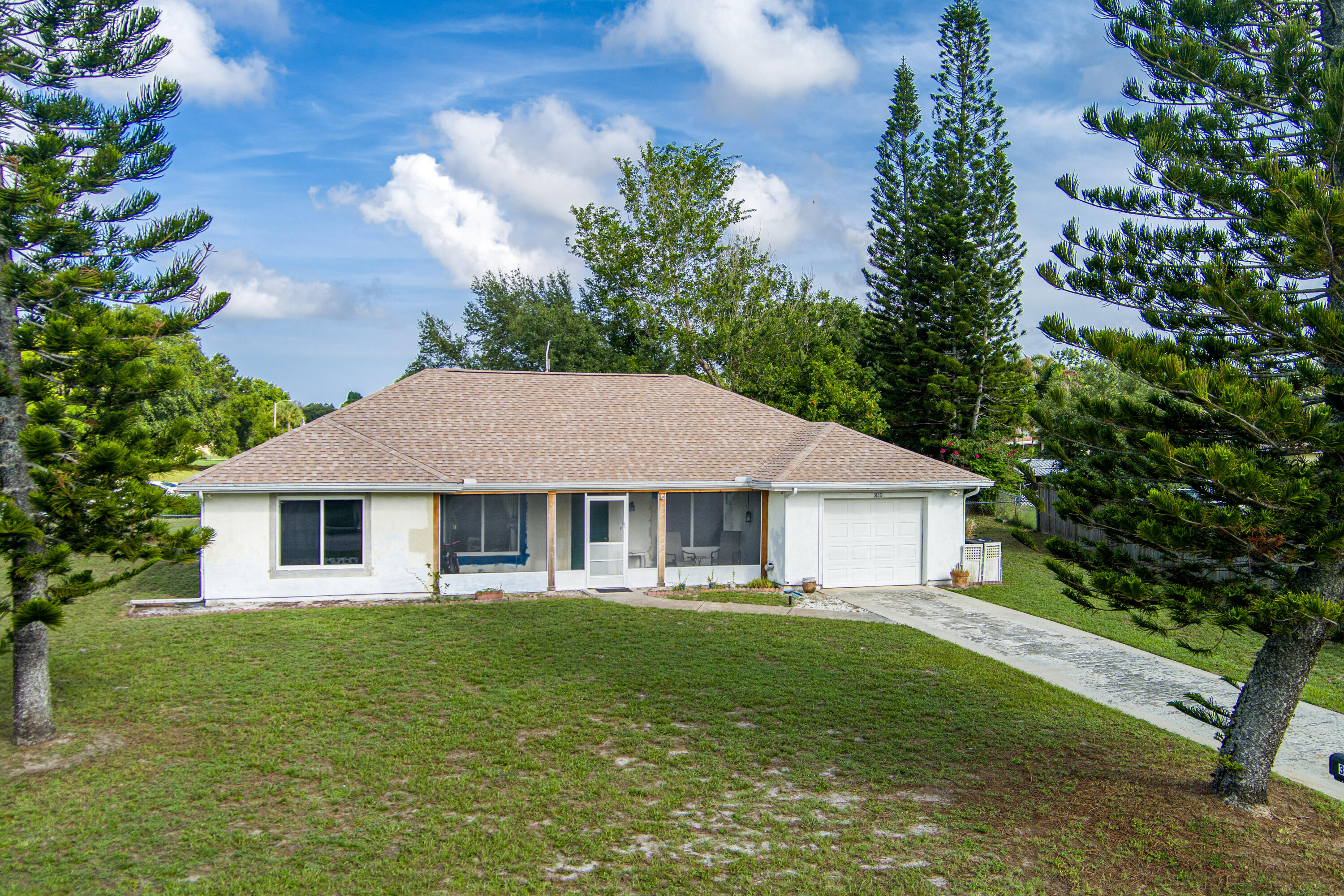 PORT ST LUCIE SECTION 42 1ST REPLAT - Residential