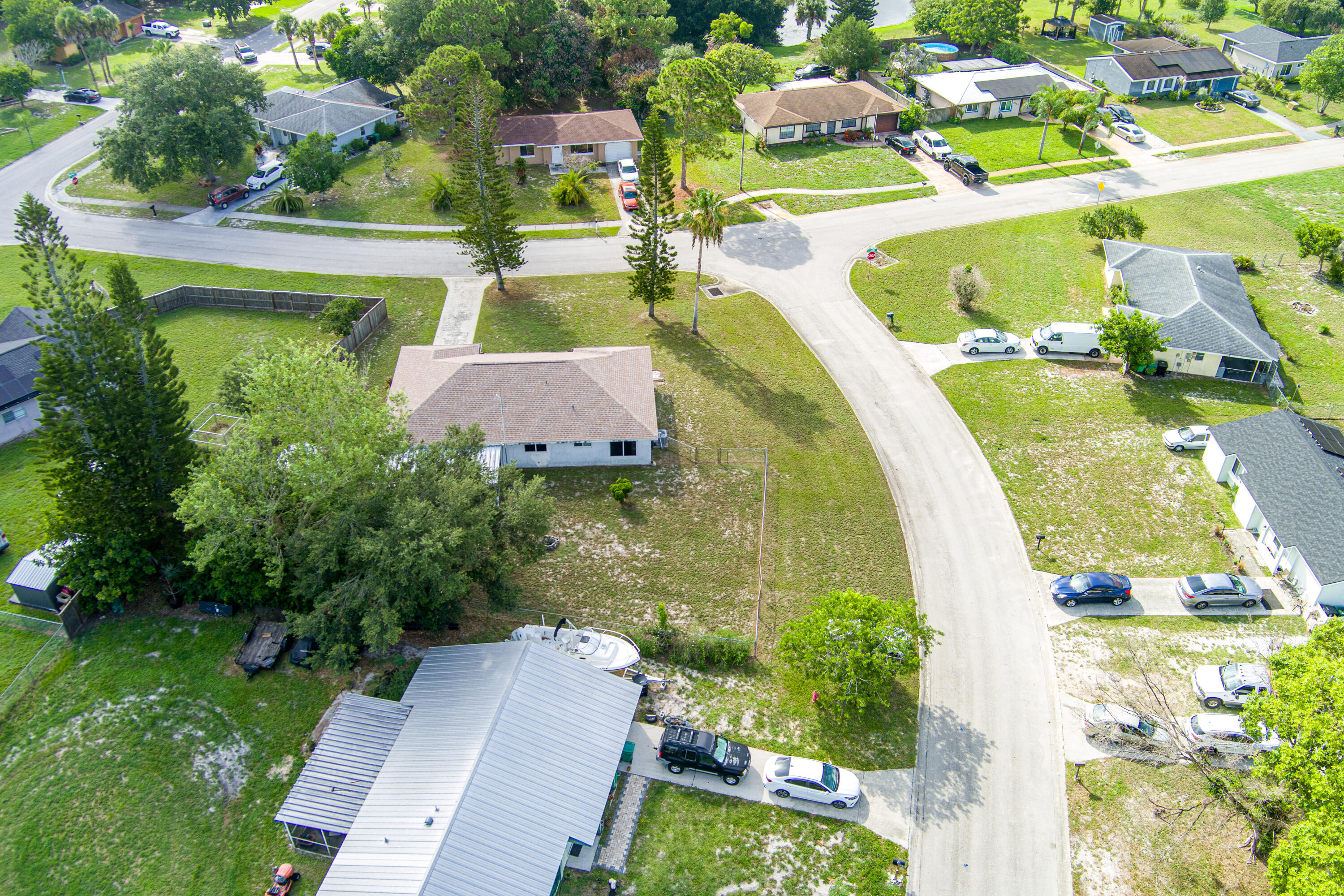 PORT ST LUCIE SECTION 42 1ST REPLAT - Residential