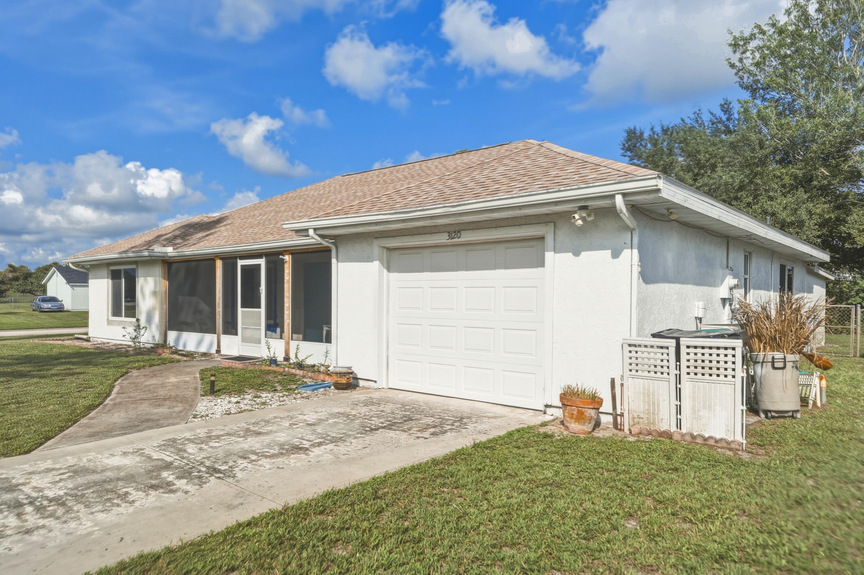PORT ST LUCIE SECTION 42 1ST REPLAT - Residential