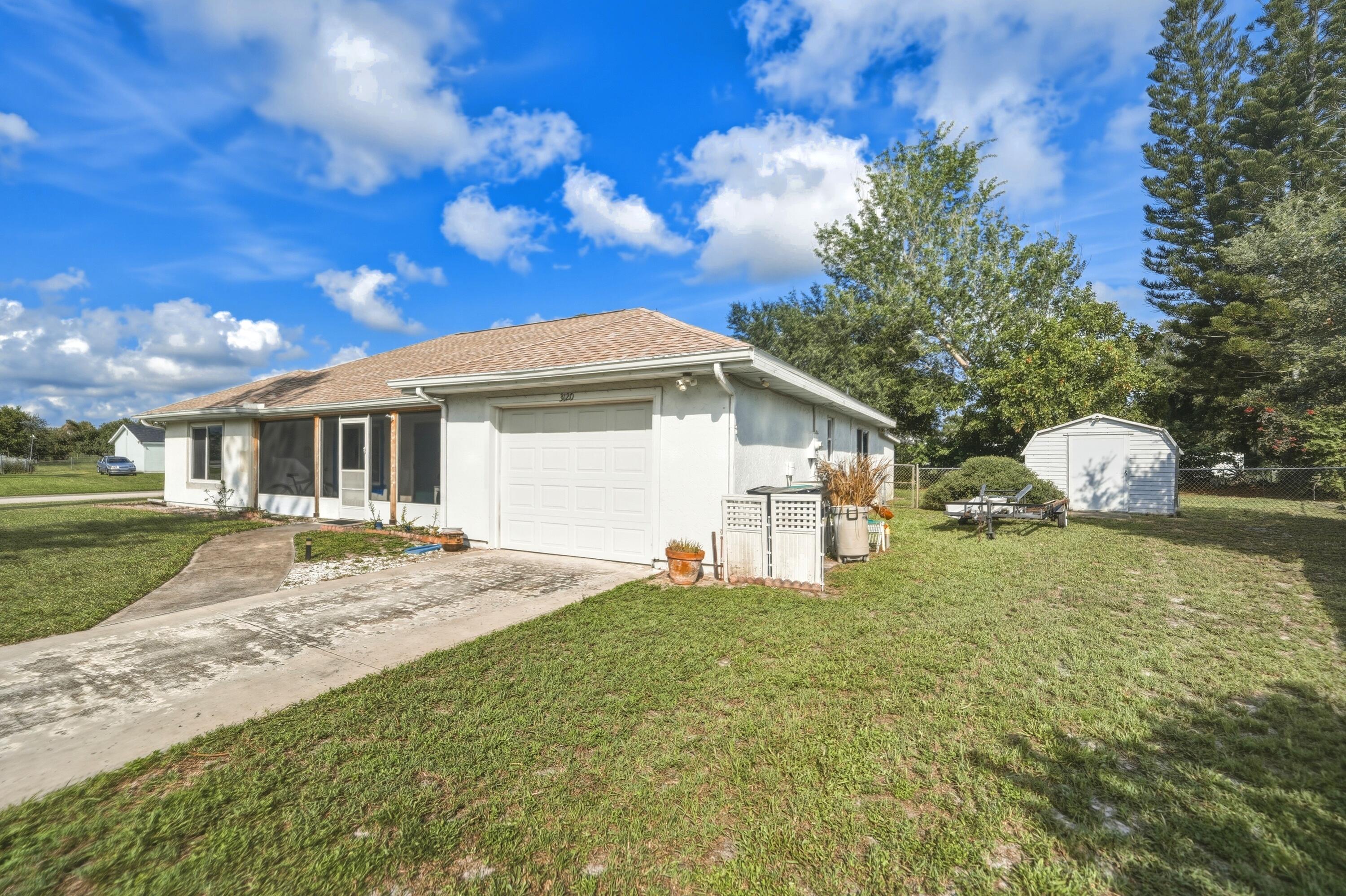 PORT ST LUCIE SECTION 42 1ST REPLAT - Residential