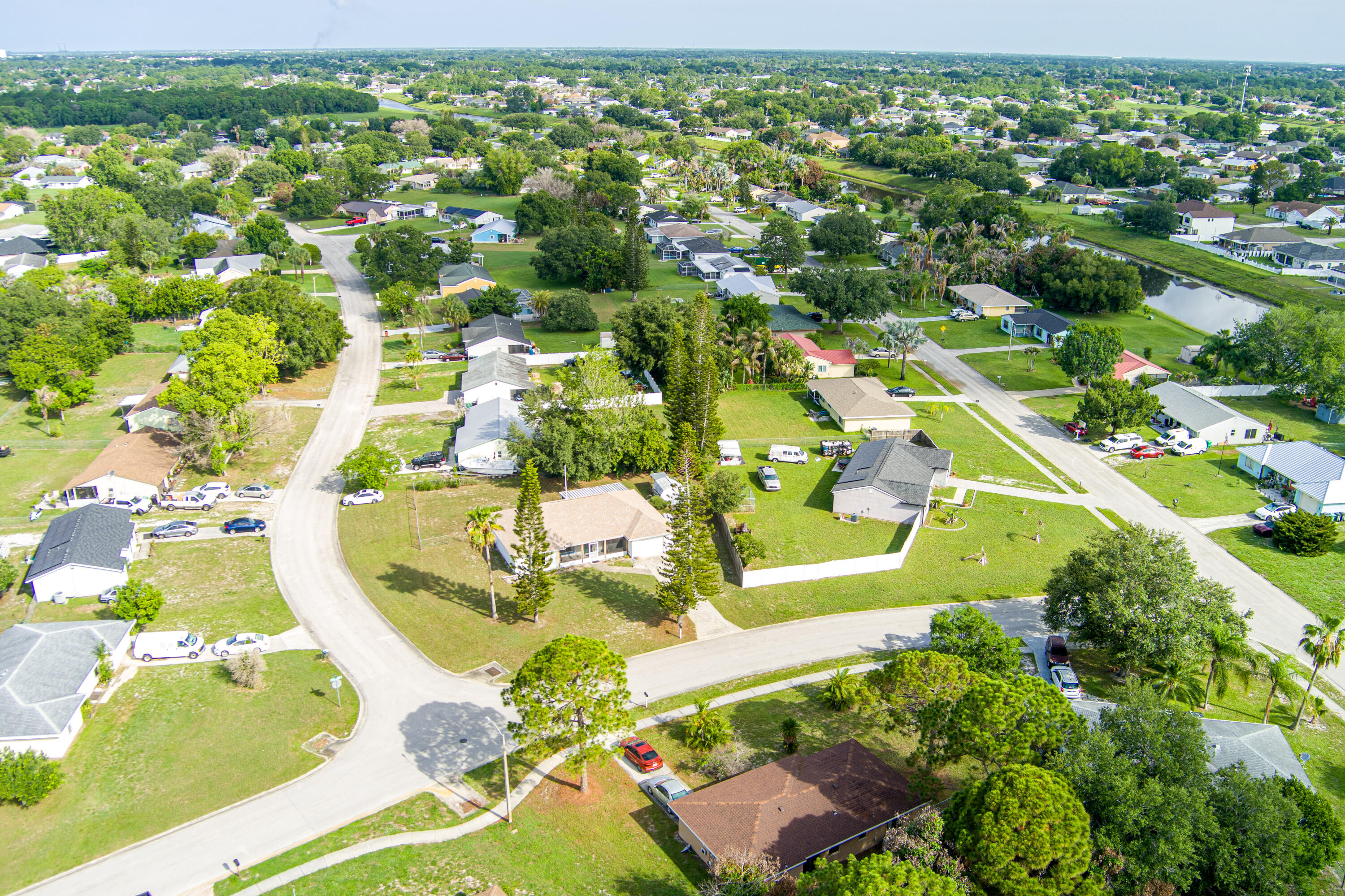 PORT ST LUCIE SECTION 42 1ST REPLAT - Residential