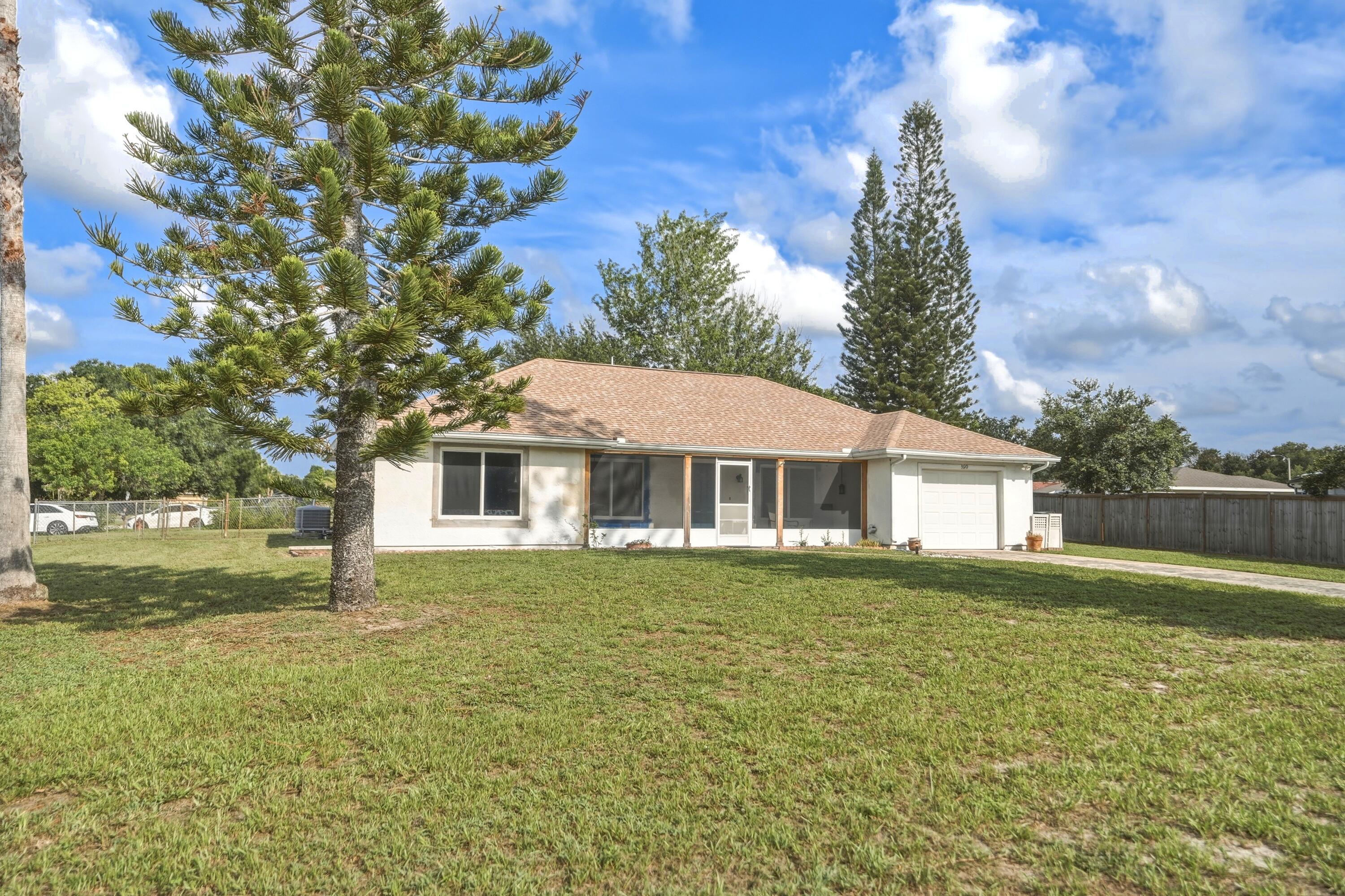 PORT ST LUCIE SECTION 42 1ST REPLAT - Residential