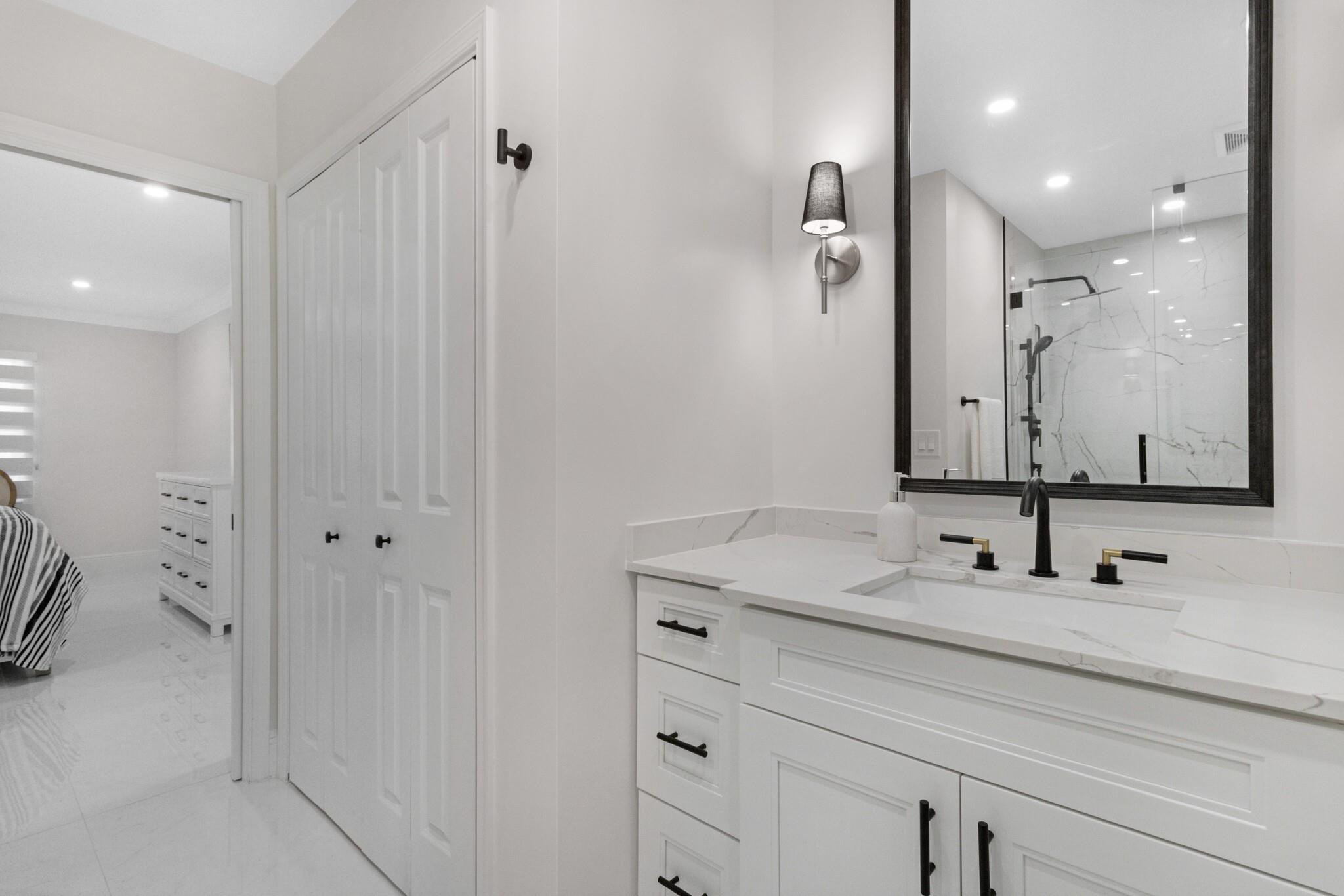 BAY COLONY CLUB CONDO - Residential Lease