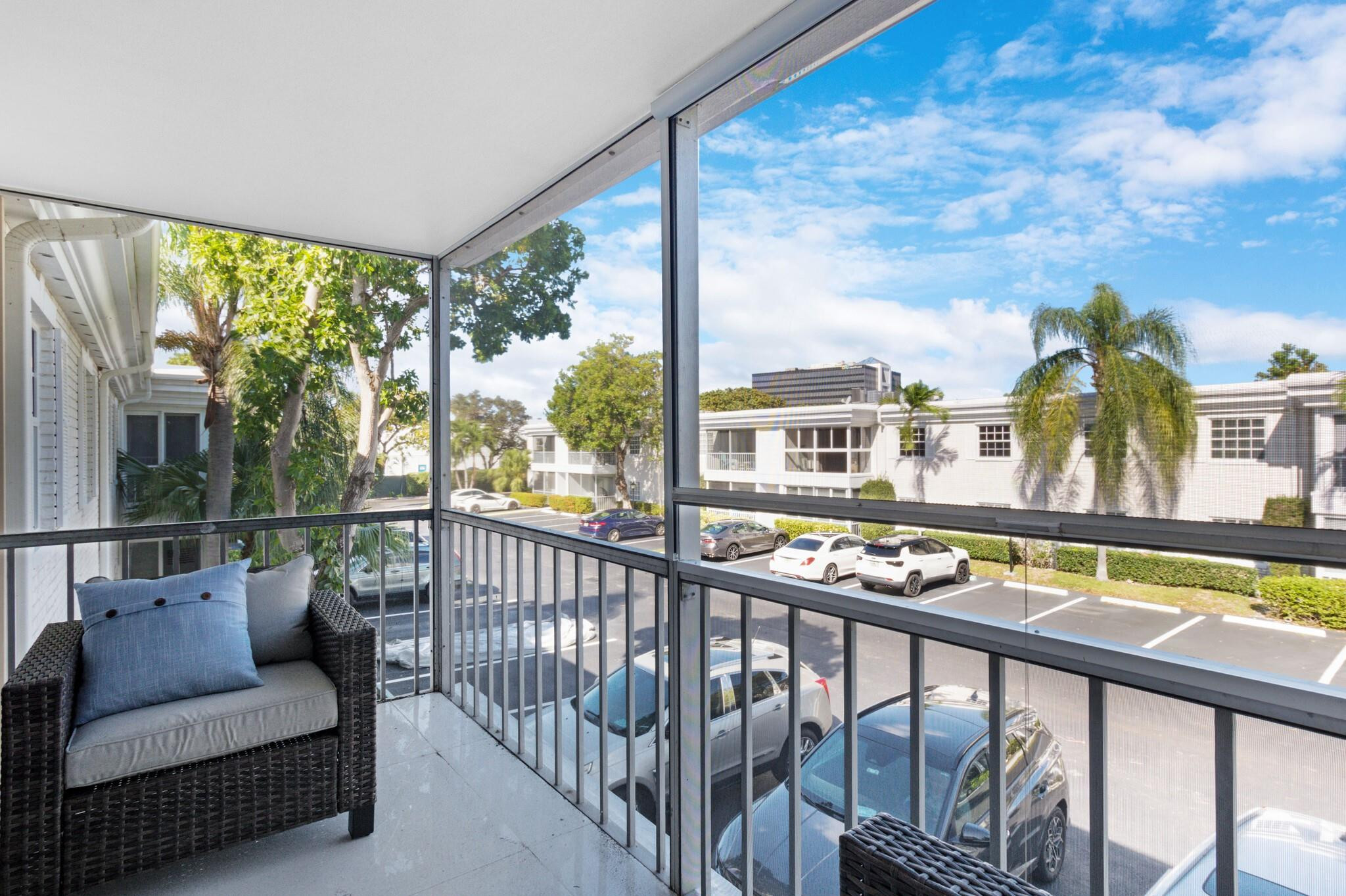 BAY COLONY CLUB CONDO - Residential Lease
