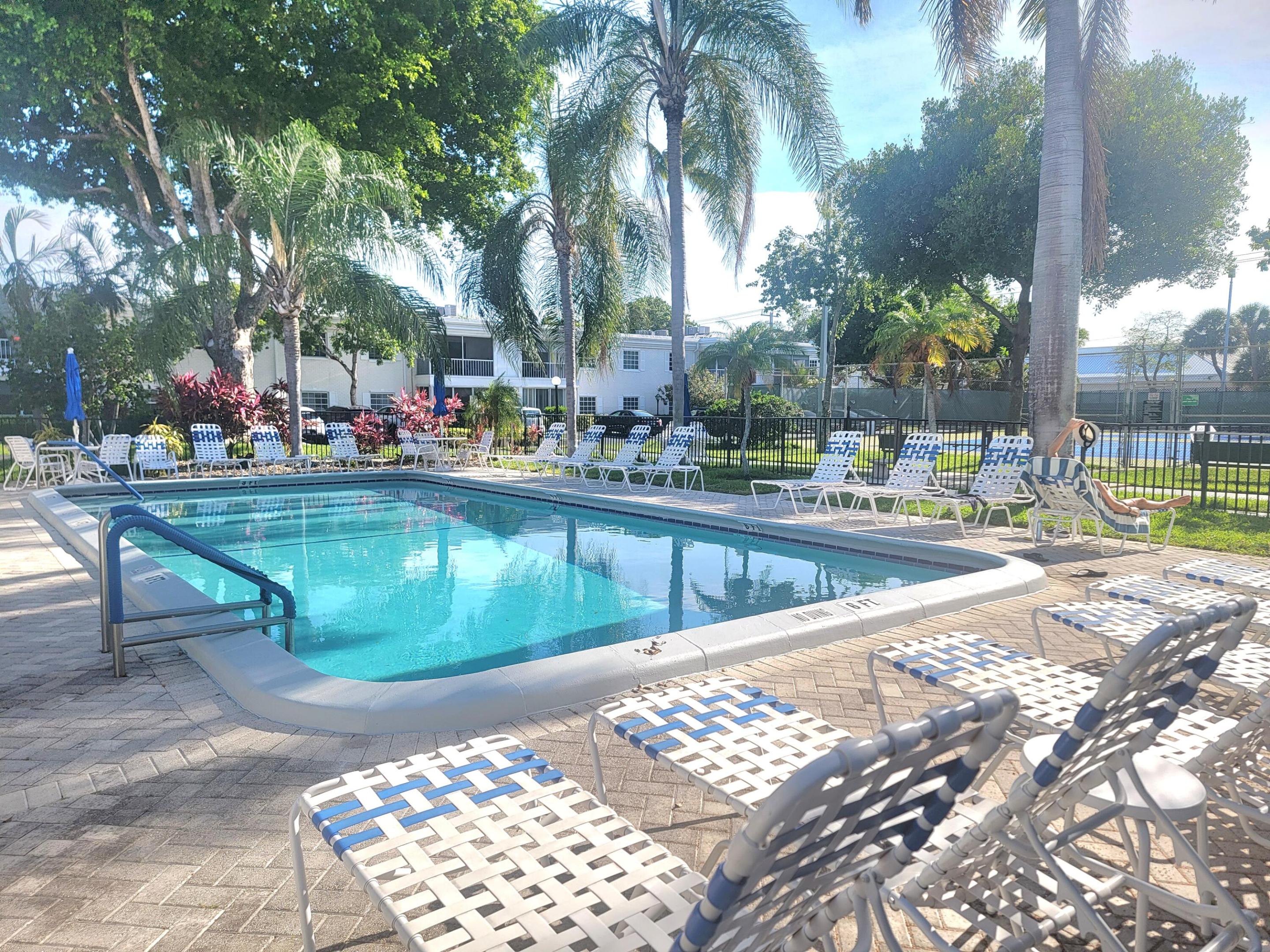 BAY COLONY CLUB CONDO - Residential Lease