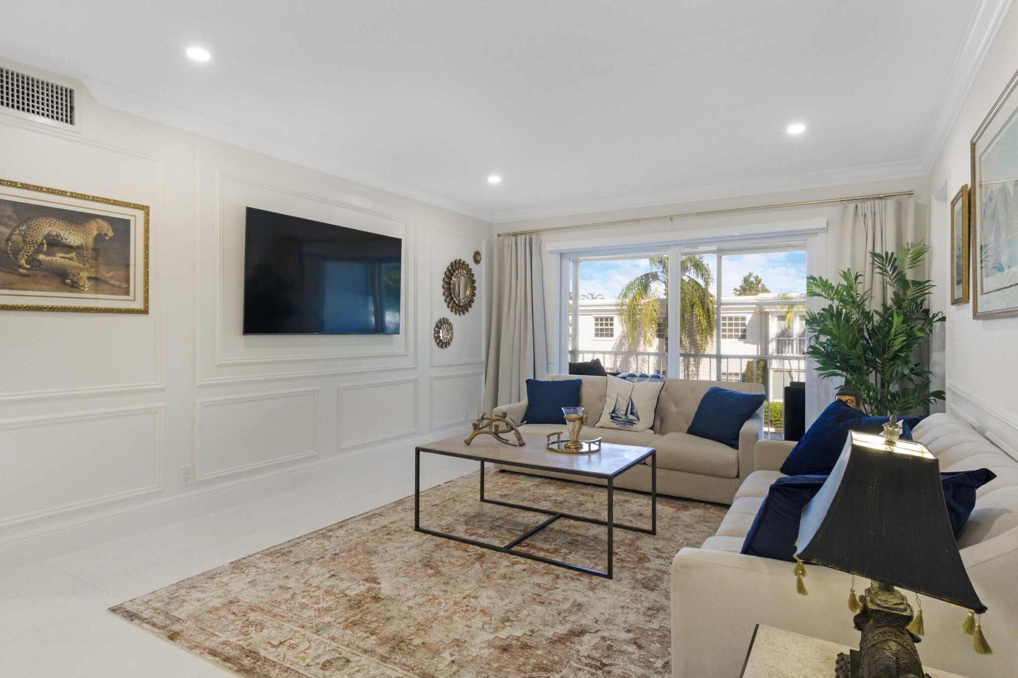BAY COLONY CLUB CONDO - Residential Lease