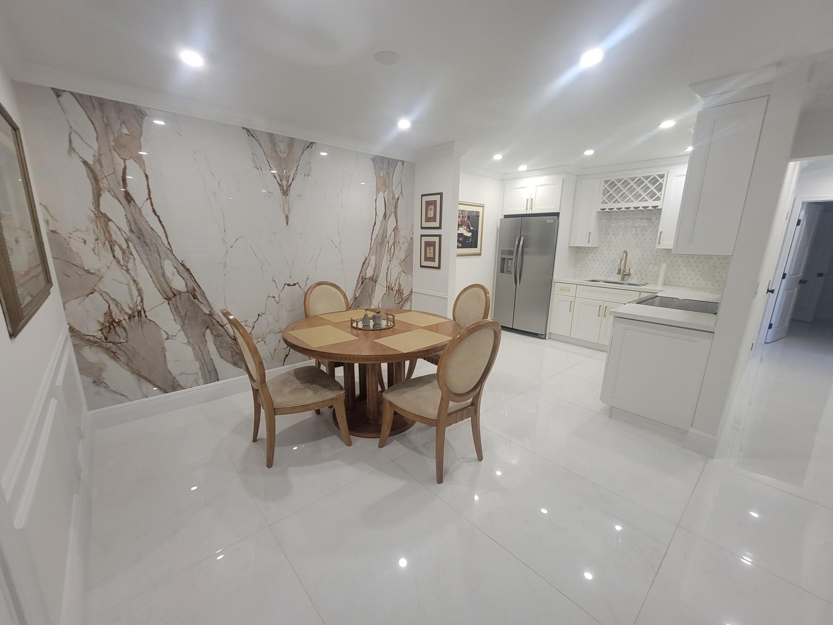BAY COLONY CLUB CONDO - Residential Lease