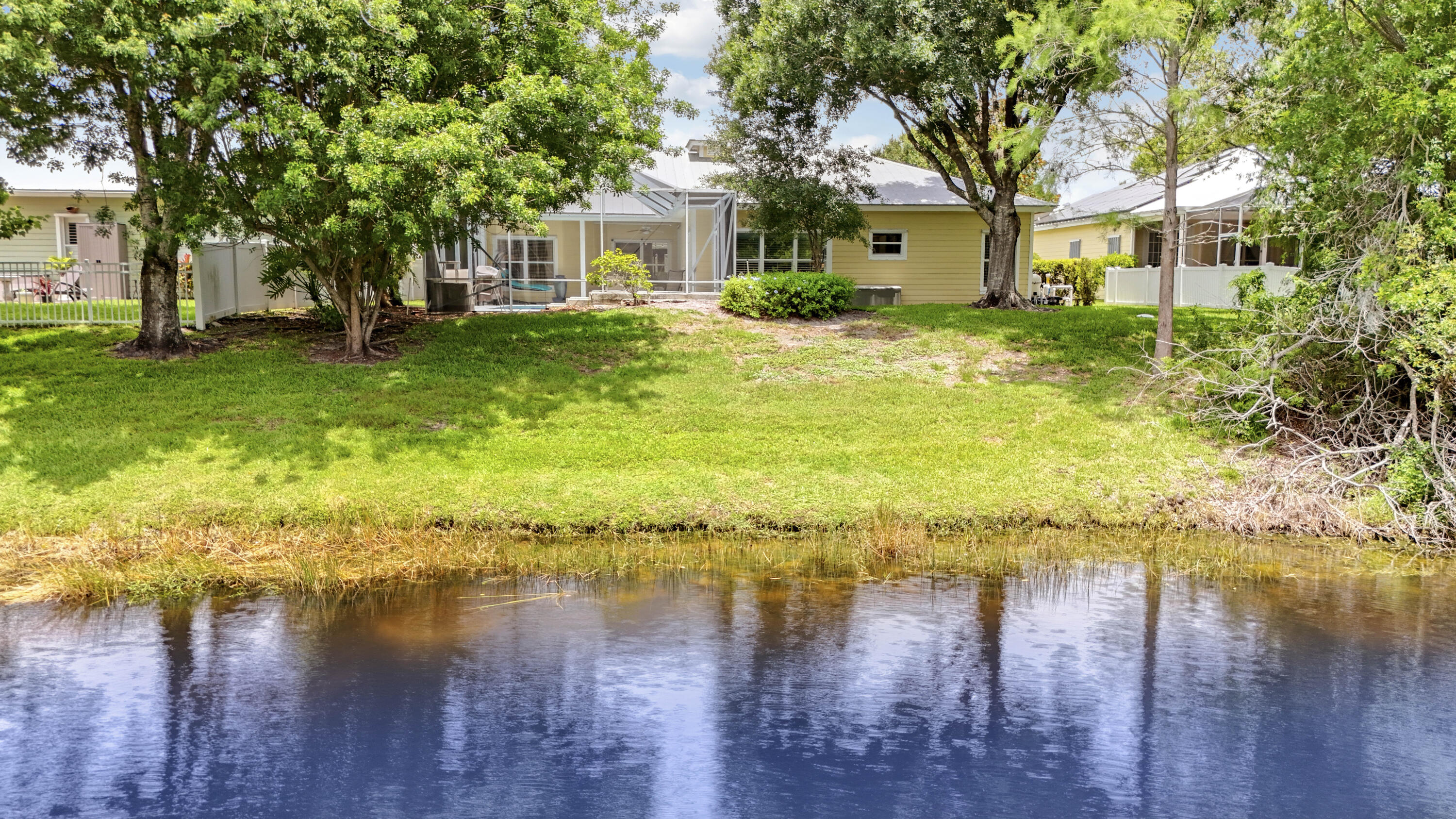 RIVER PLACE ON THE ST LUCIE NO 2 - Residential