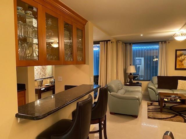 EMERALD TOWER - Residential
