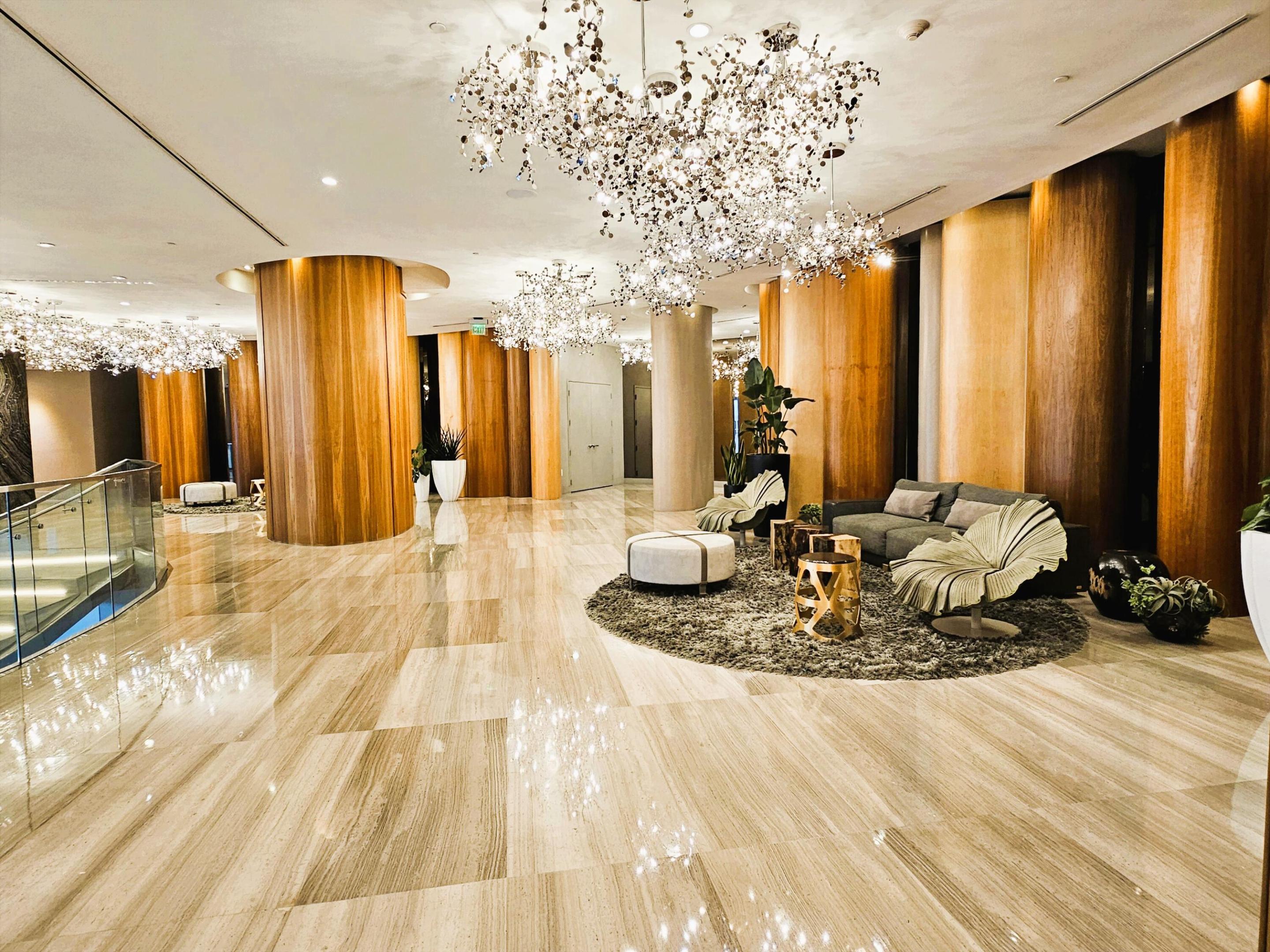 ARIA ON THE BAY CONDO - Residential