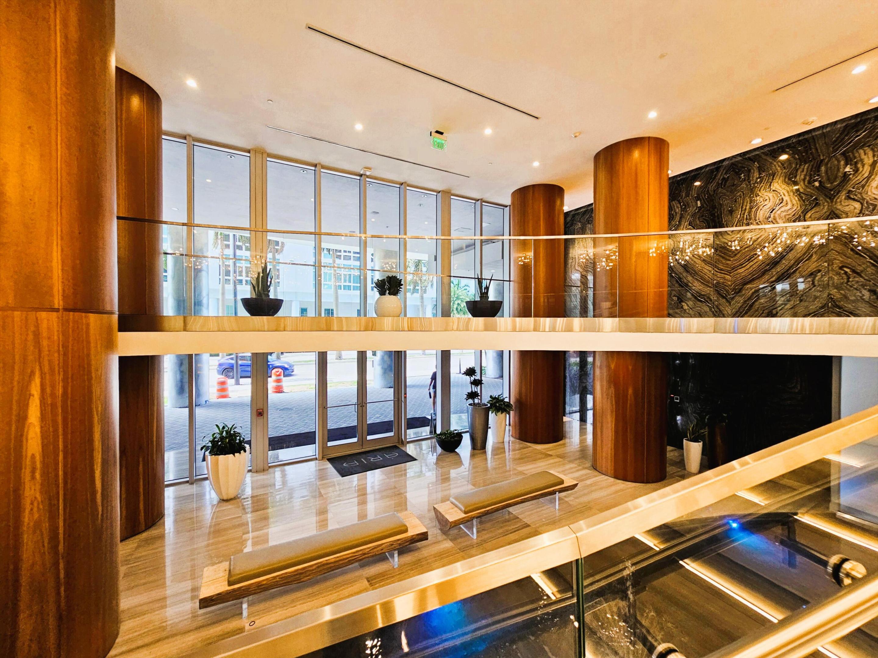 ARIA ON THE BAY CONDO - Residential