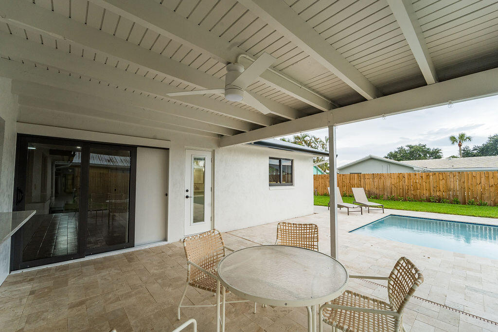 PALM BEACH GARDENS 4 - Residential Lease