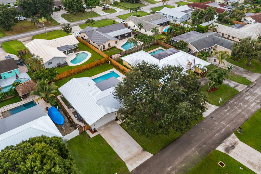 PALM BEACH GARDENS 4 - Residential Lease