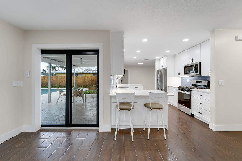 PALM BEACH GARDENS 4 - Residential Lease
