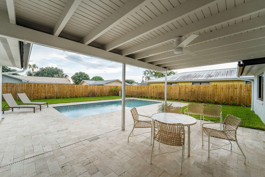 PALM BEACH GARDENS 4 - Residential Lease
