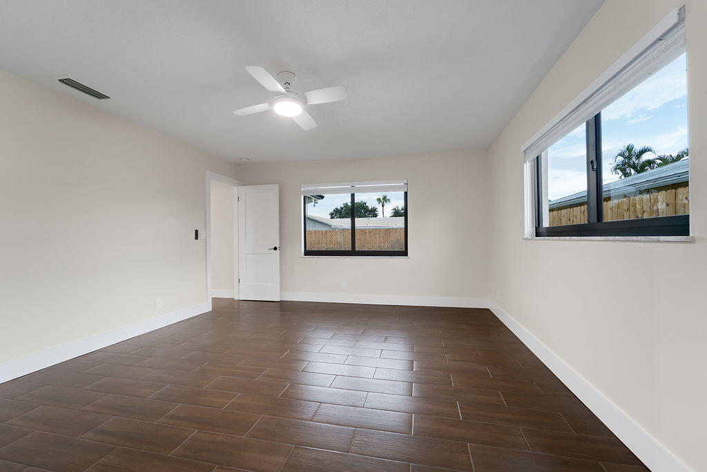 PALM BEACH GARDENS 4 - Residential Lease