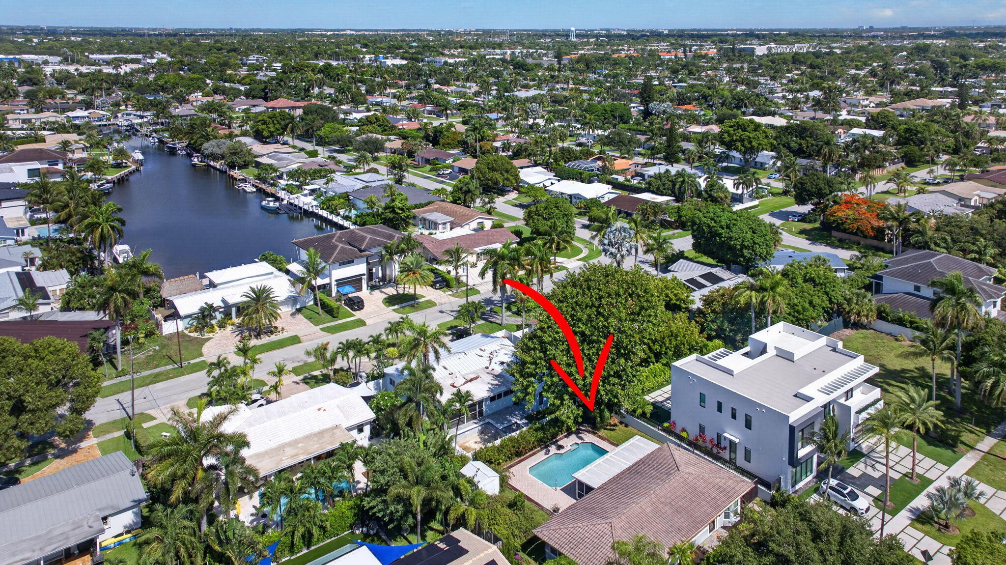 CORAL KEY VILLAS 3RD SEC - Residential