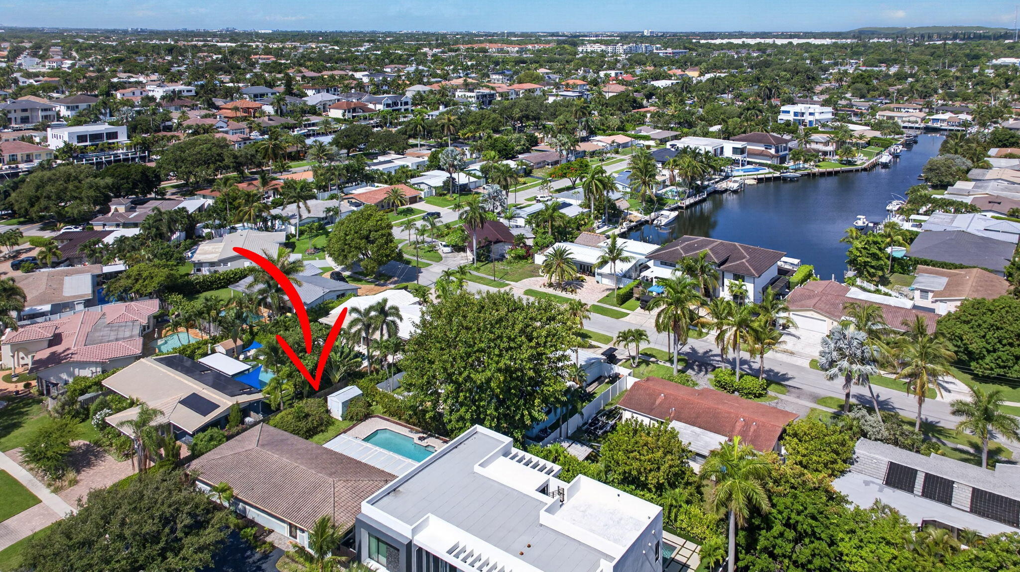 CORAL KEY VILLAS 3RD SEC - Residential