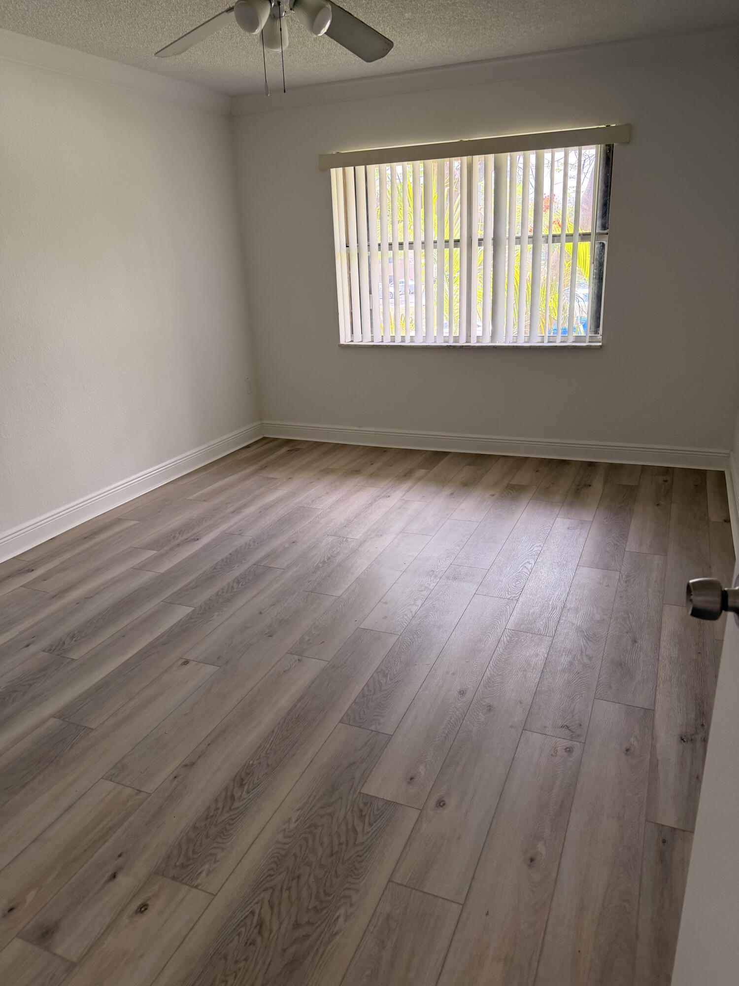 KENDALLWOOD VILLAS CONDO - Residential