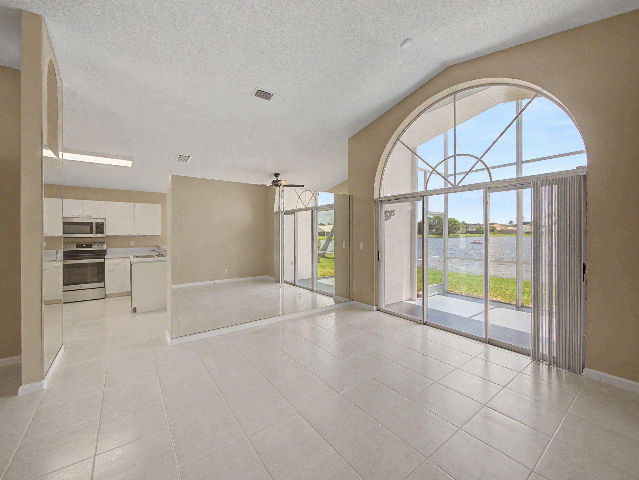 LAKE CHARLESTON TR I 2 - Residential Lease