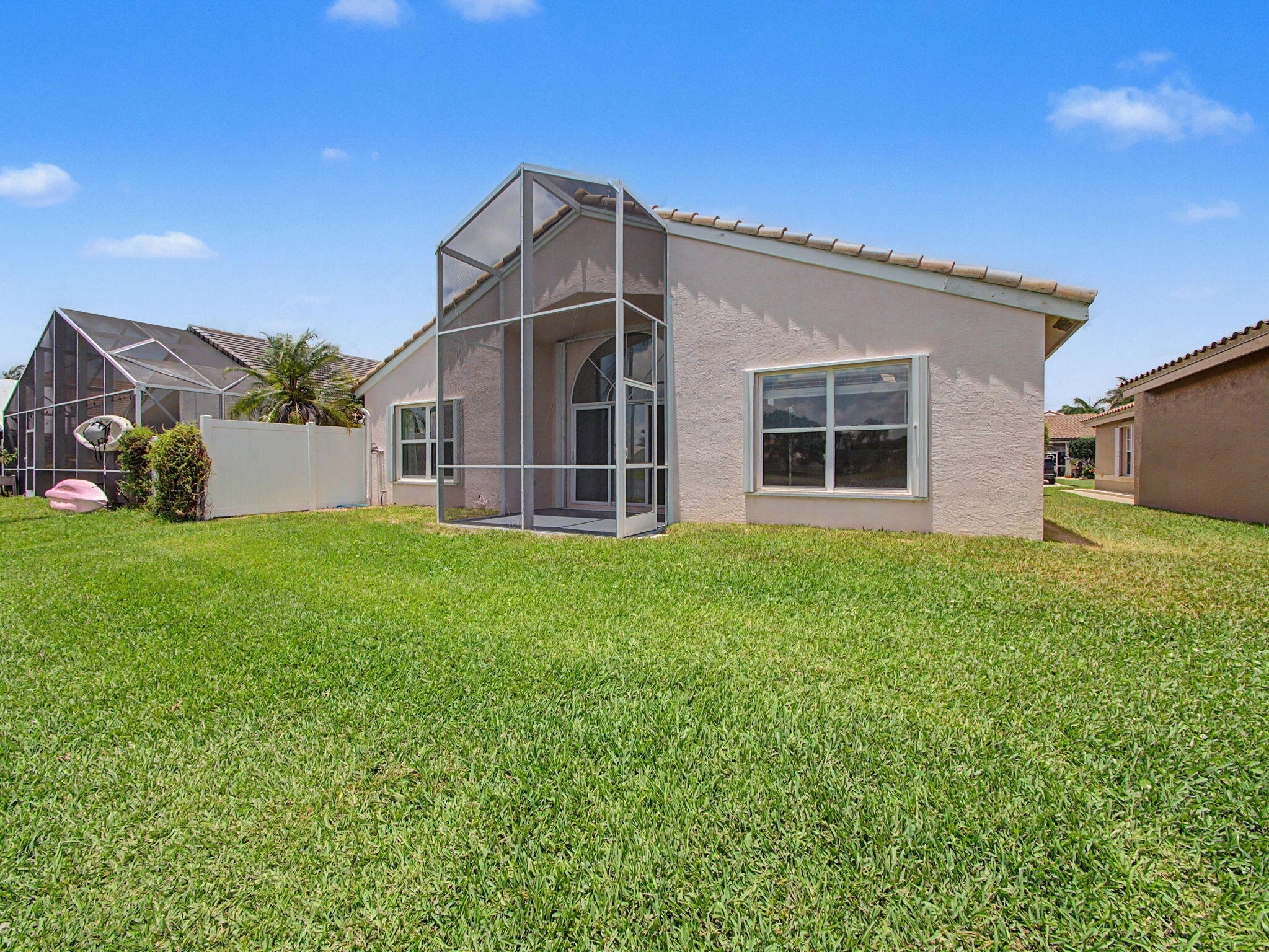 LAKE CHARLESTON TR I 2 - Residential Lease