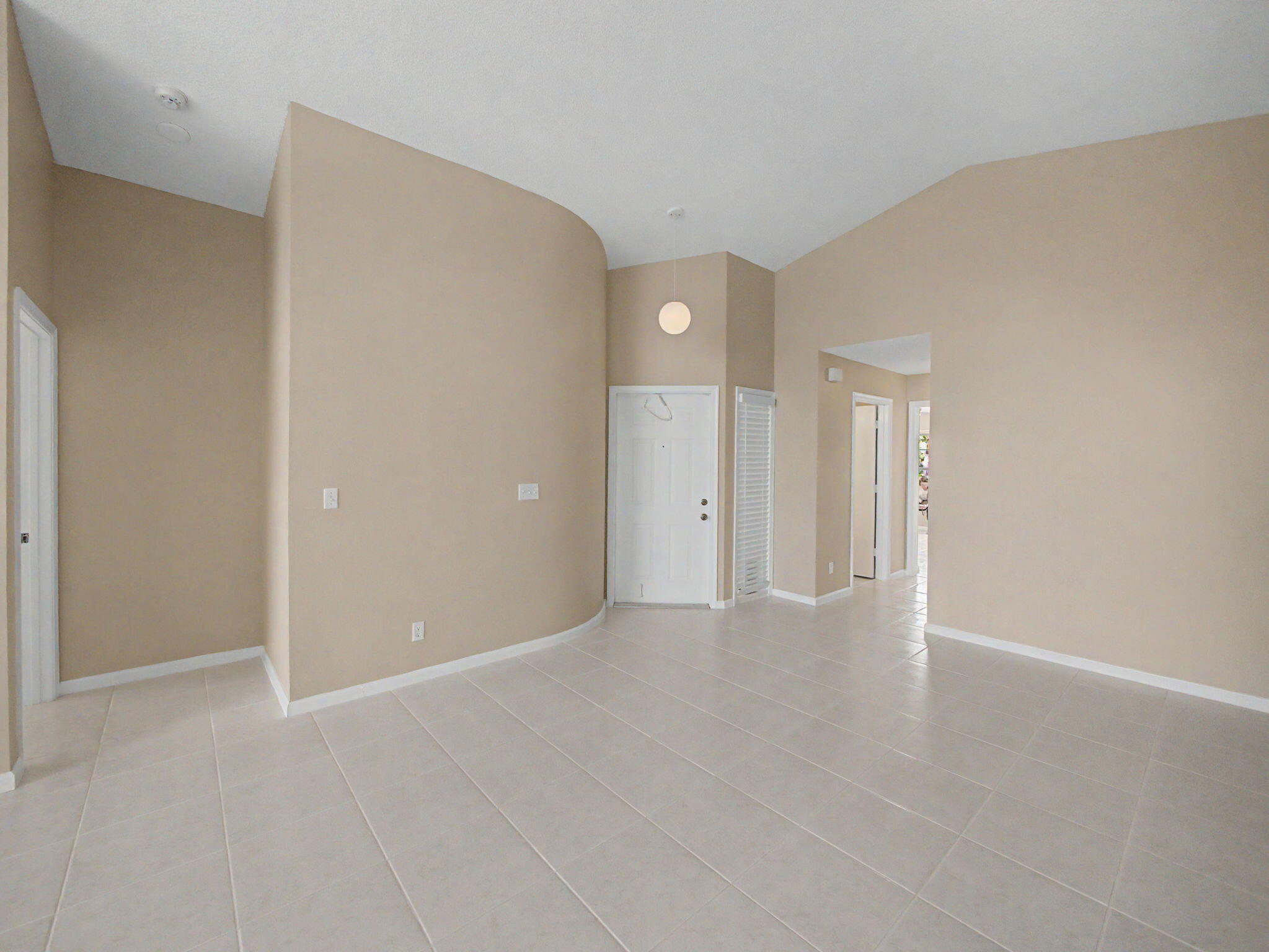 LAKE CHARLESTON TR I 2 - Residential Lease