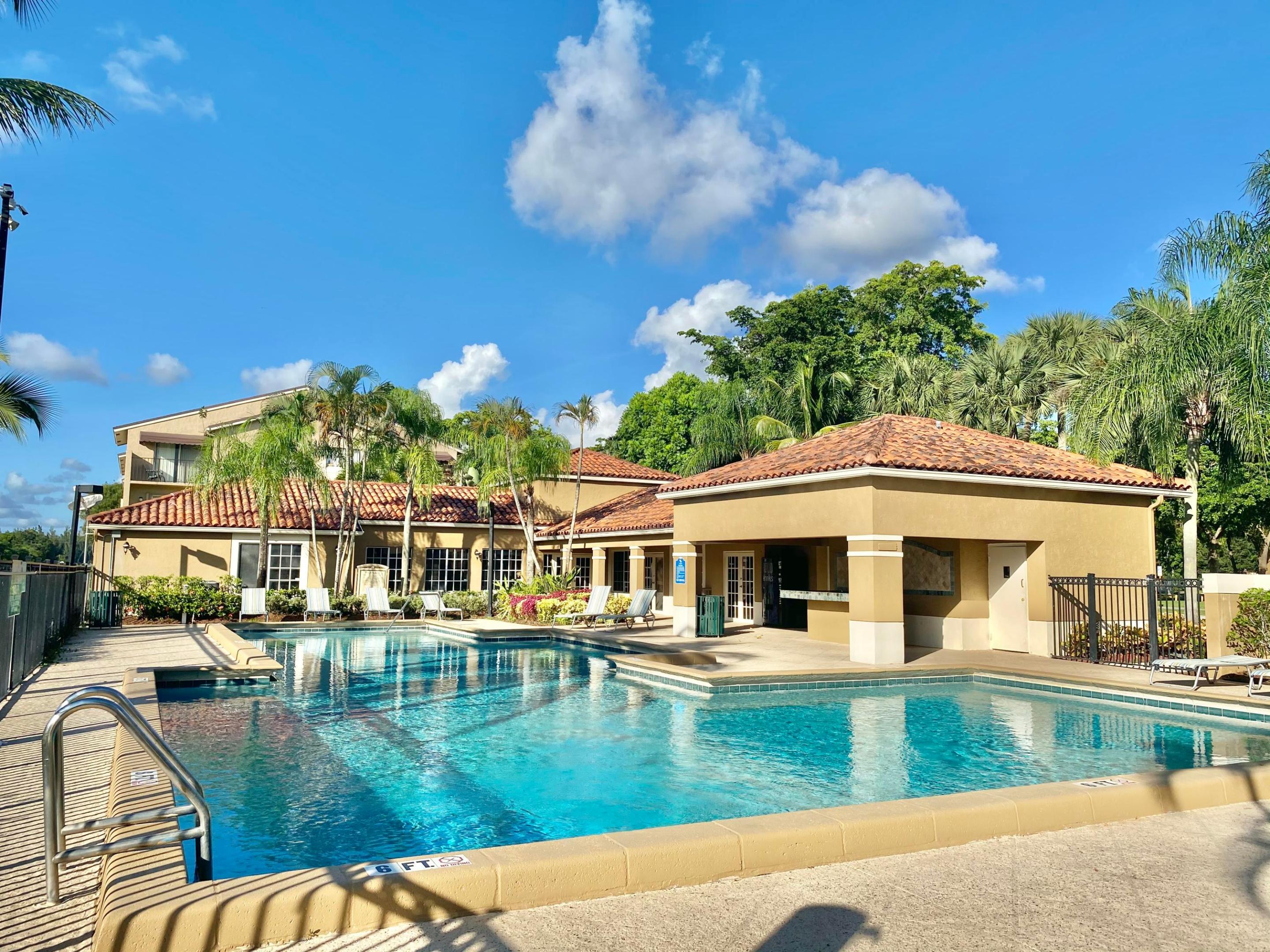 ST ANDREWS PALM BEACH CONDO V - Residential Lease