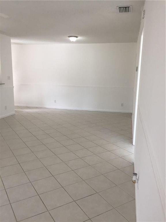 GRENADIER TRACE I CONDO - Residential