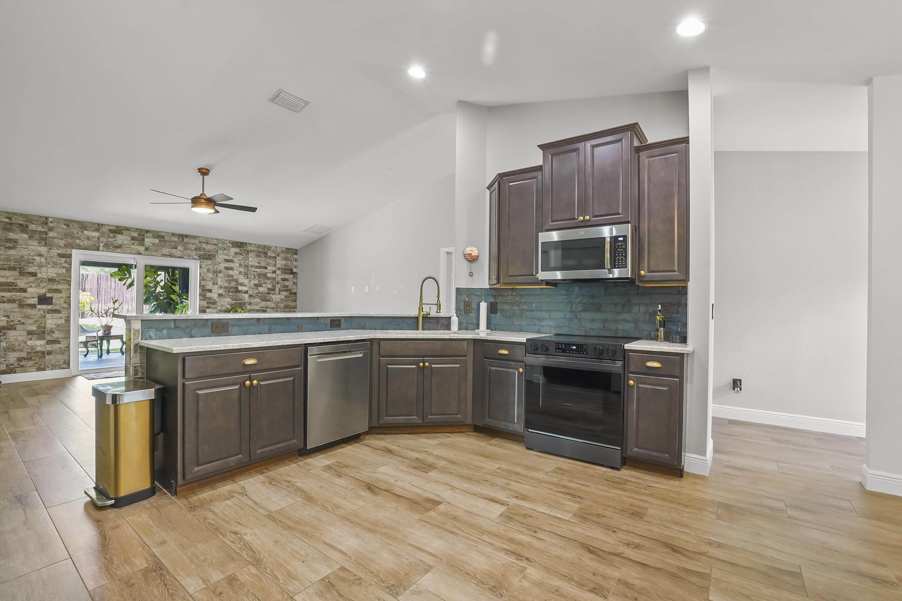 PORT ST LUCIE - Residential