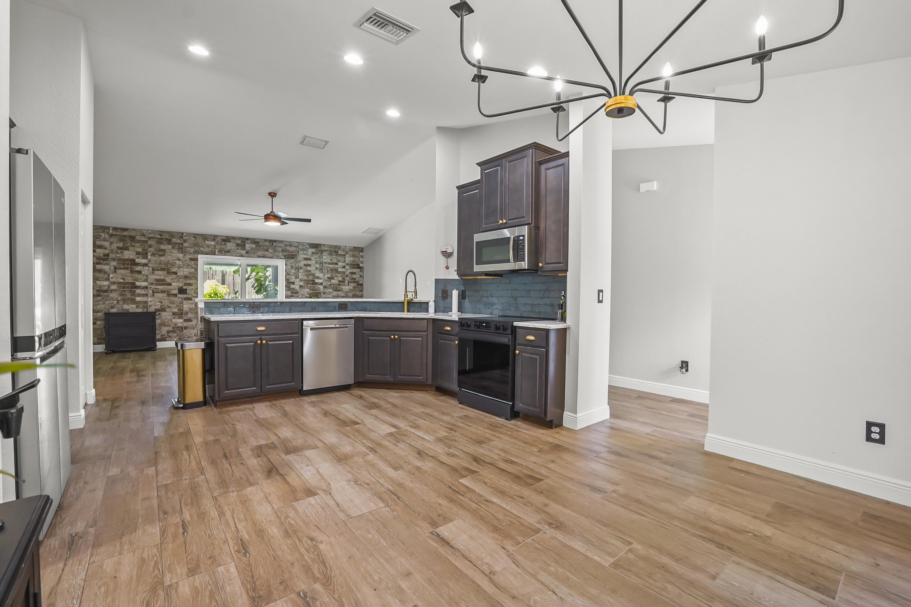 PORT ST LUCIE - Residential