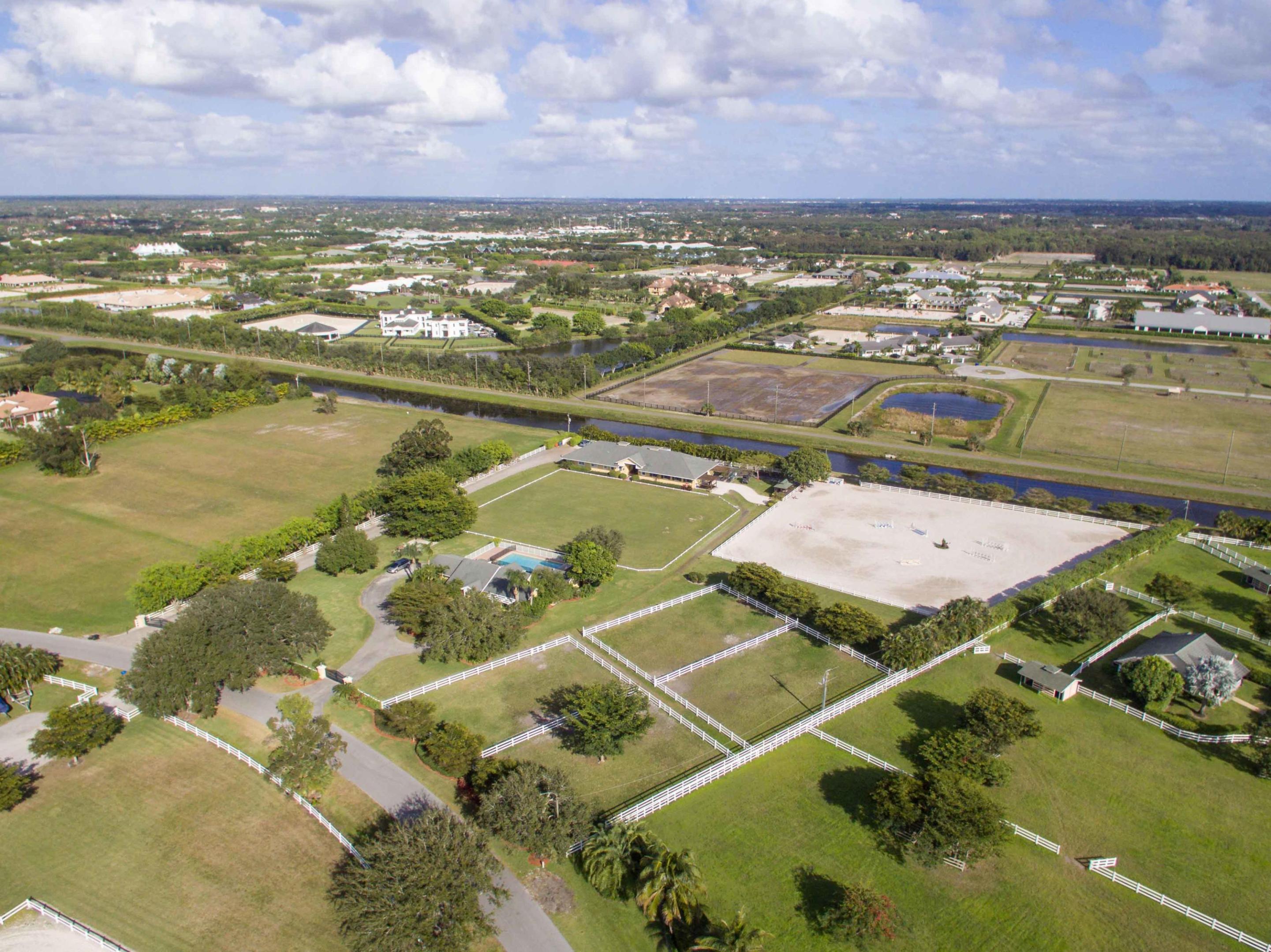 PALM BEACH POINT - Residential