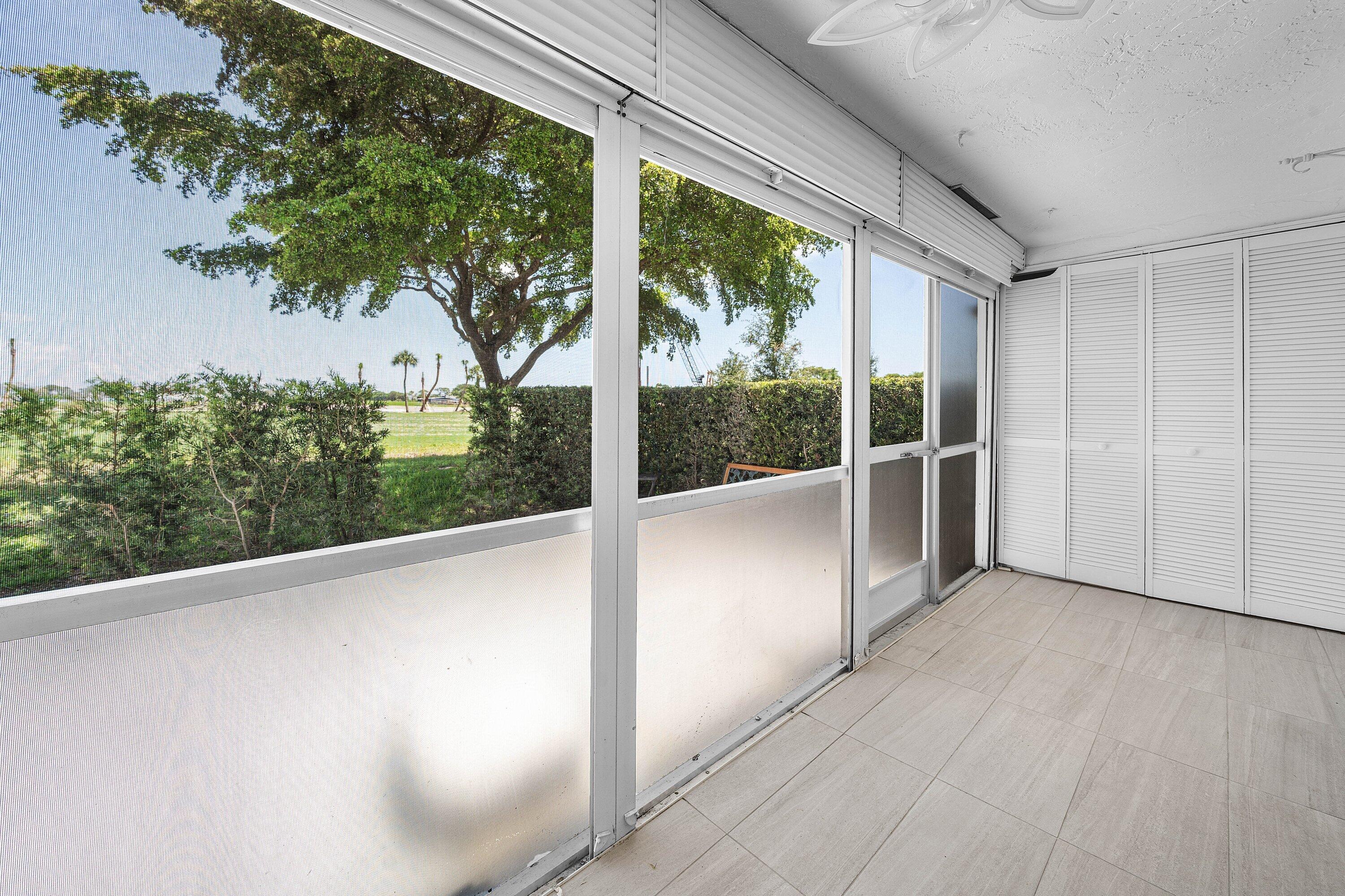 FAIRWAY CONDO - Residential Lease