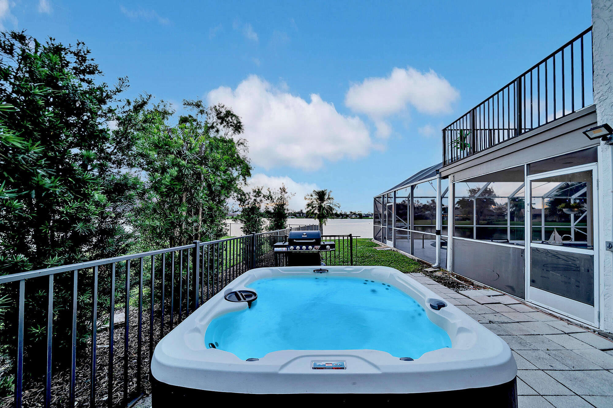 SAILBOAT POINT WELLINGTON - Residential