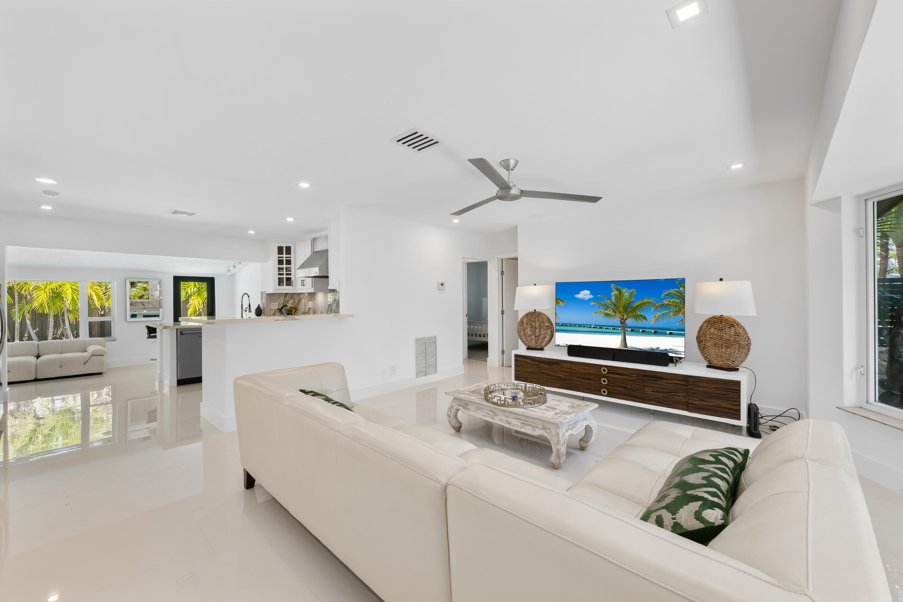 CORAL RIDGE ISLES - Residential