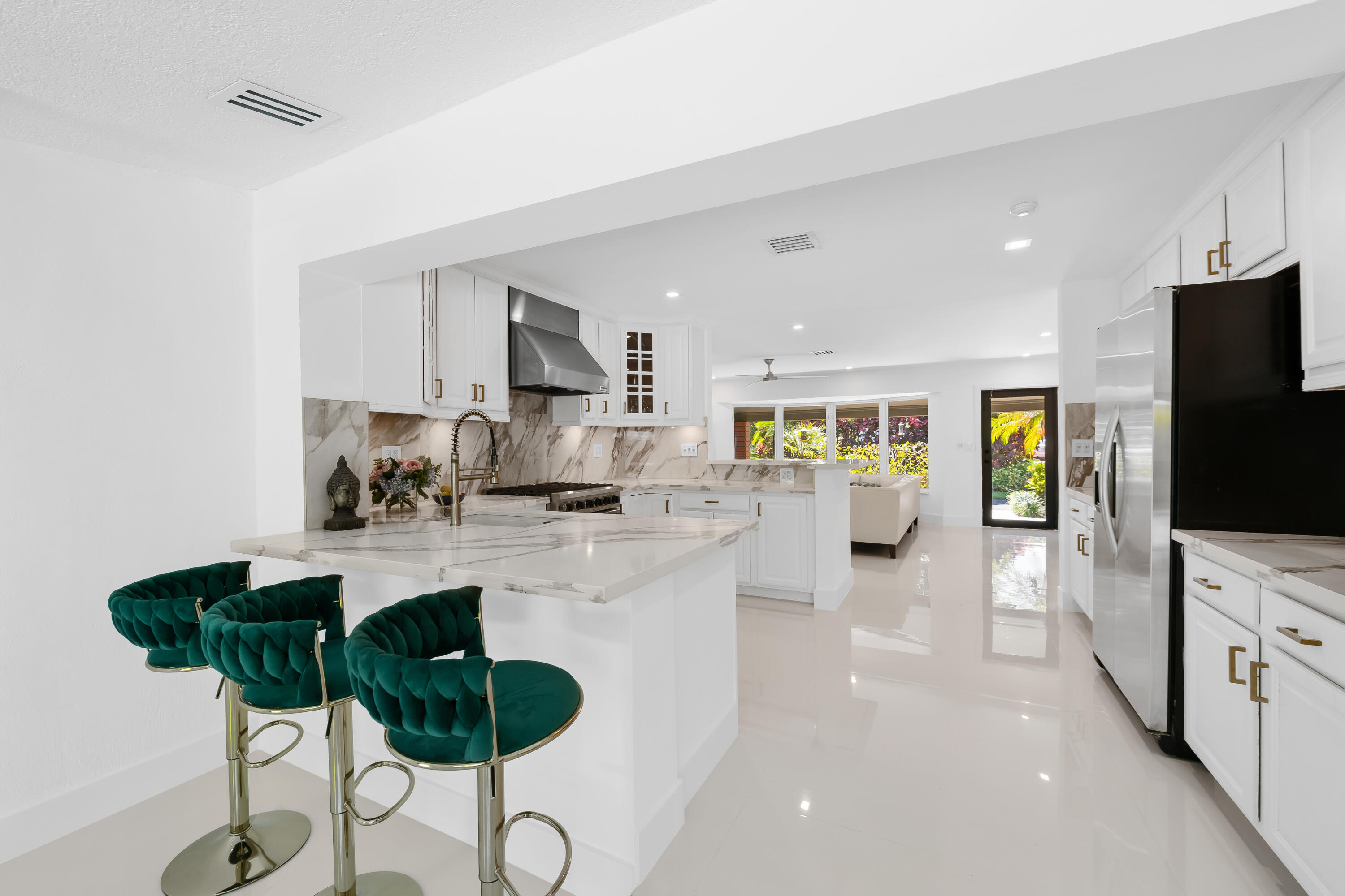 CORAL RIDGE ISLES - Residential