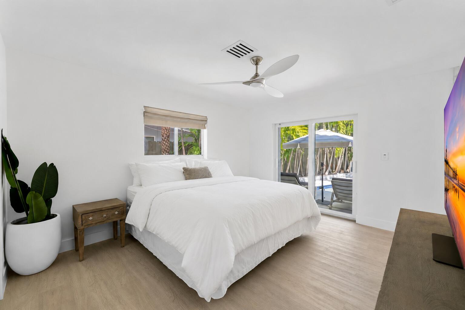 CORAL RIDGE ISLES - Residential