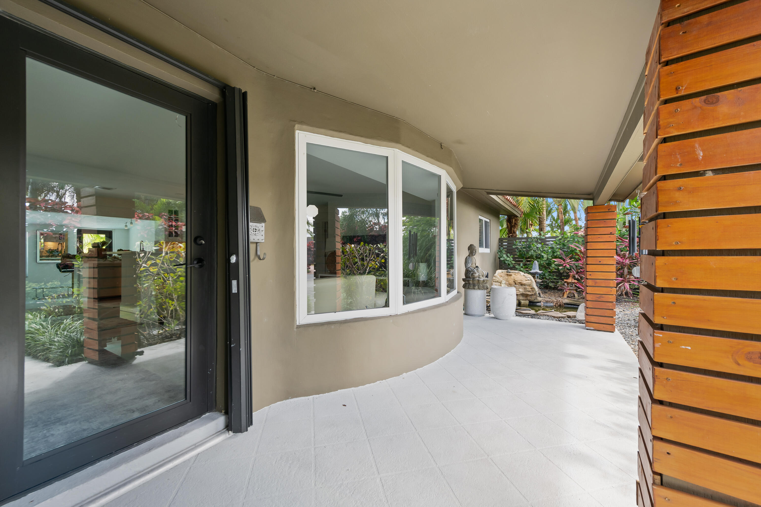 CORAL RIDGE ISLES - Residential